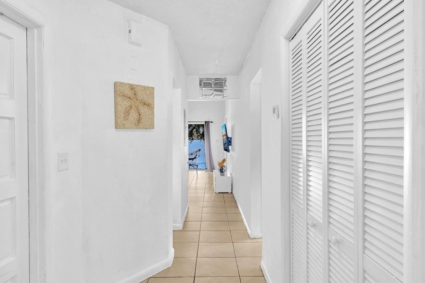 Lakeside 3 Bdrm Beach & Casino L2