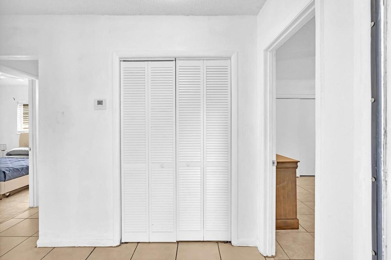 Lakeside 3 Bdrm Beach & Casino L2