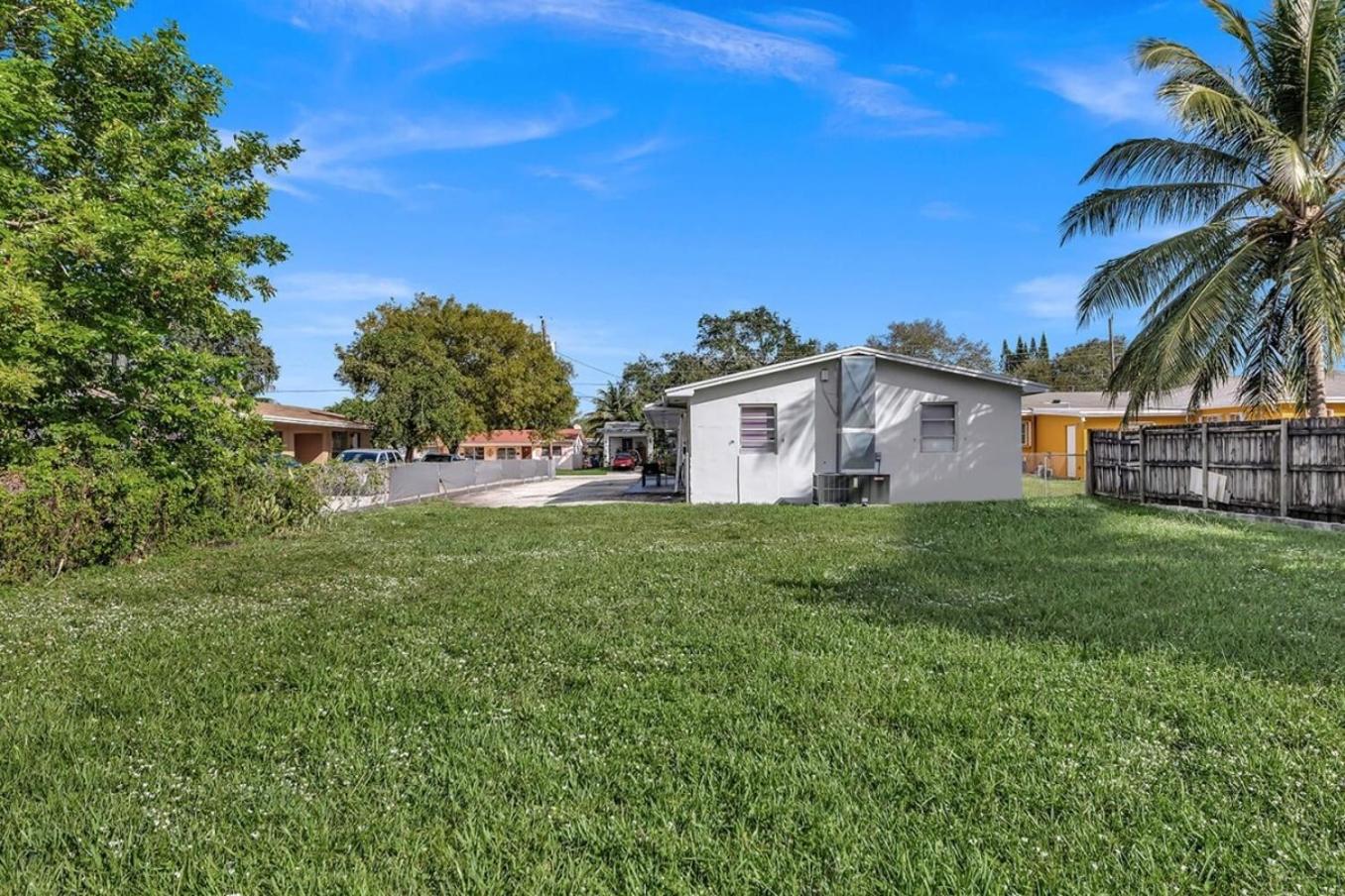 Modern 2br Near Aventura Mall & Sunny Beach