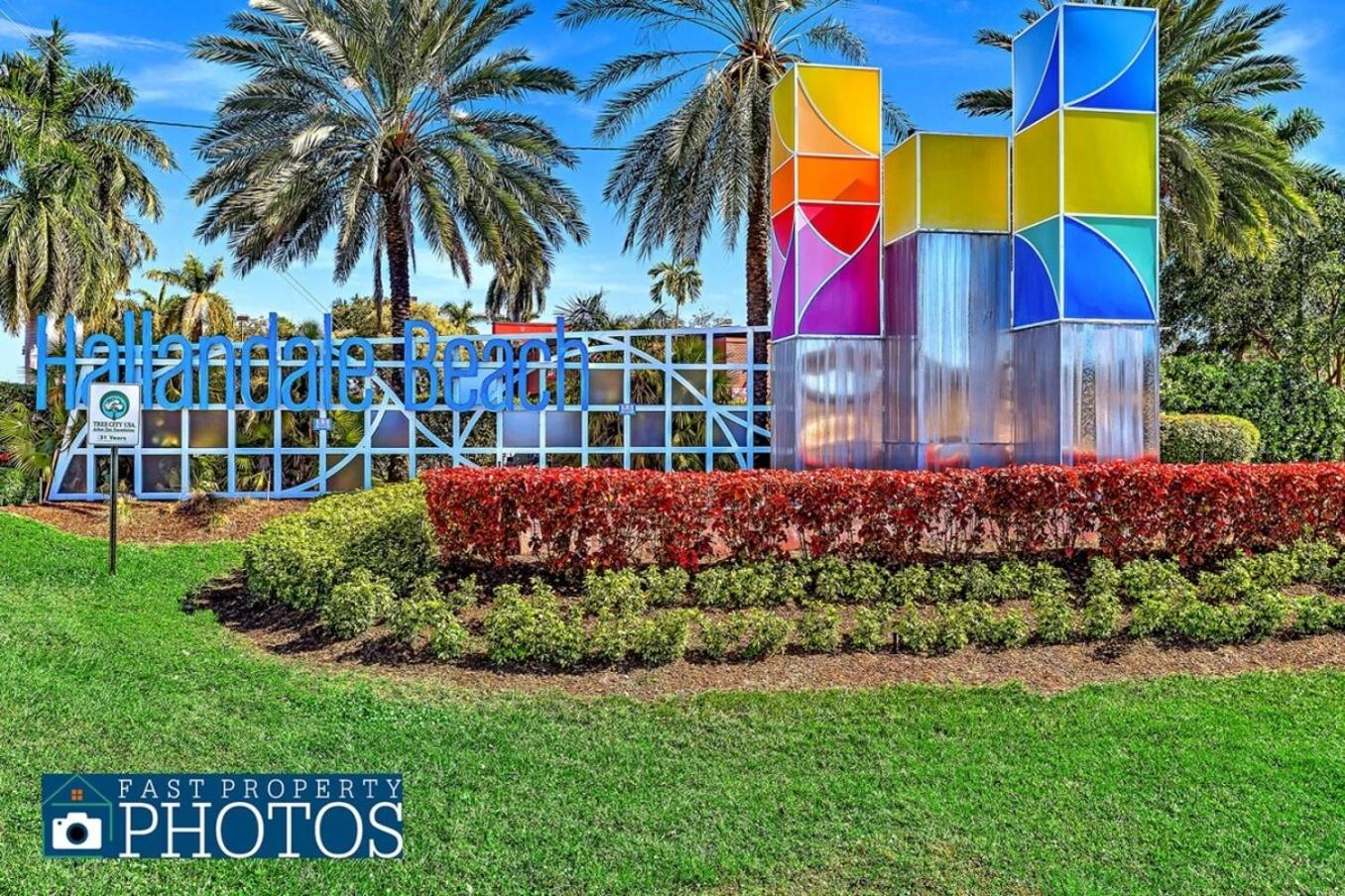 Hollywood Large Studio Close to Beach & Casino LB3 view 3