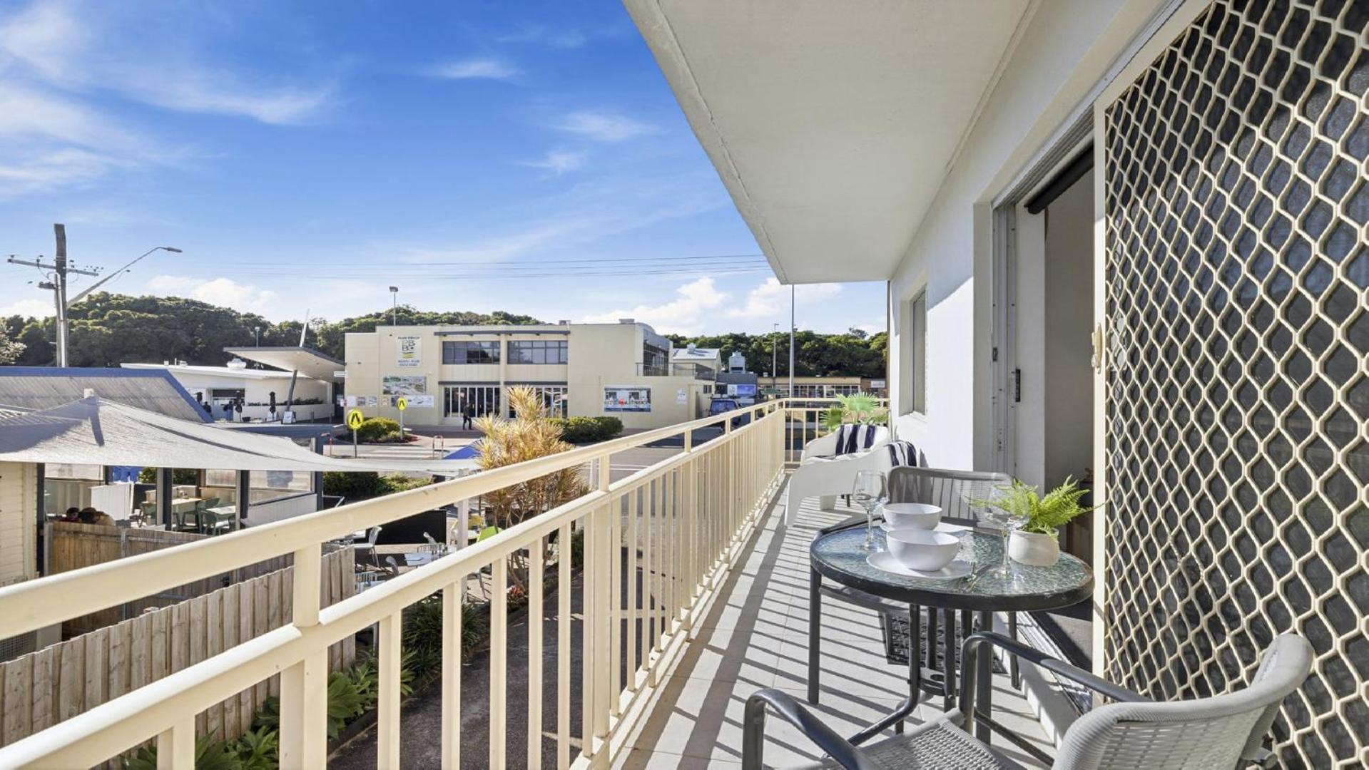Ocean Echoes Coffs Harbour- Short walk to the beach, Cafes and clubs!