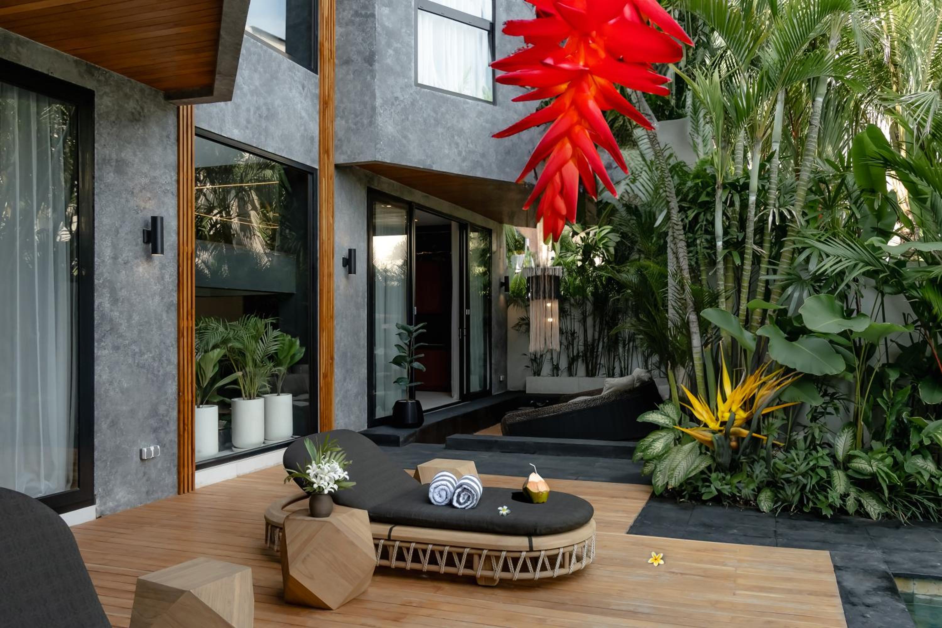 AMO Residences