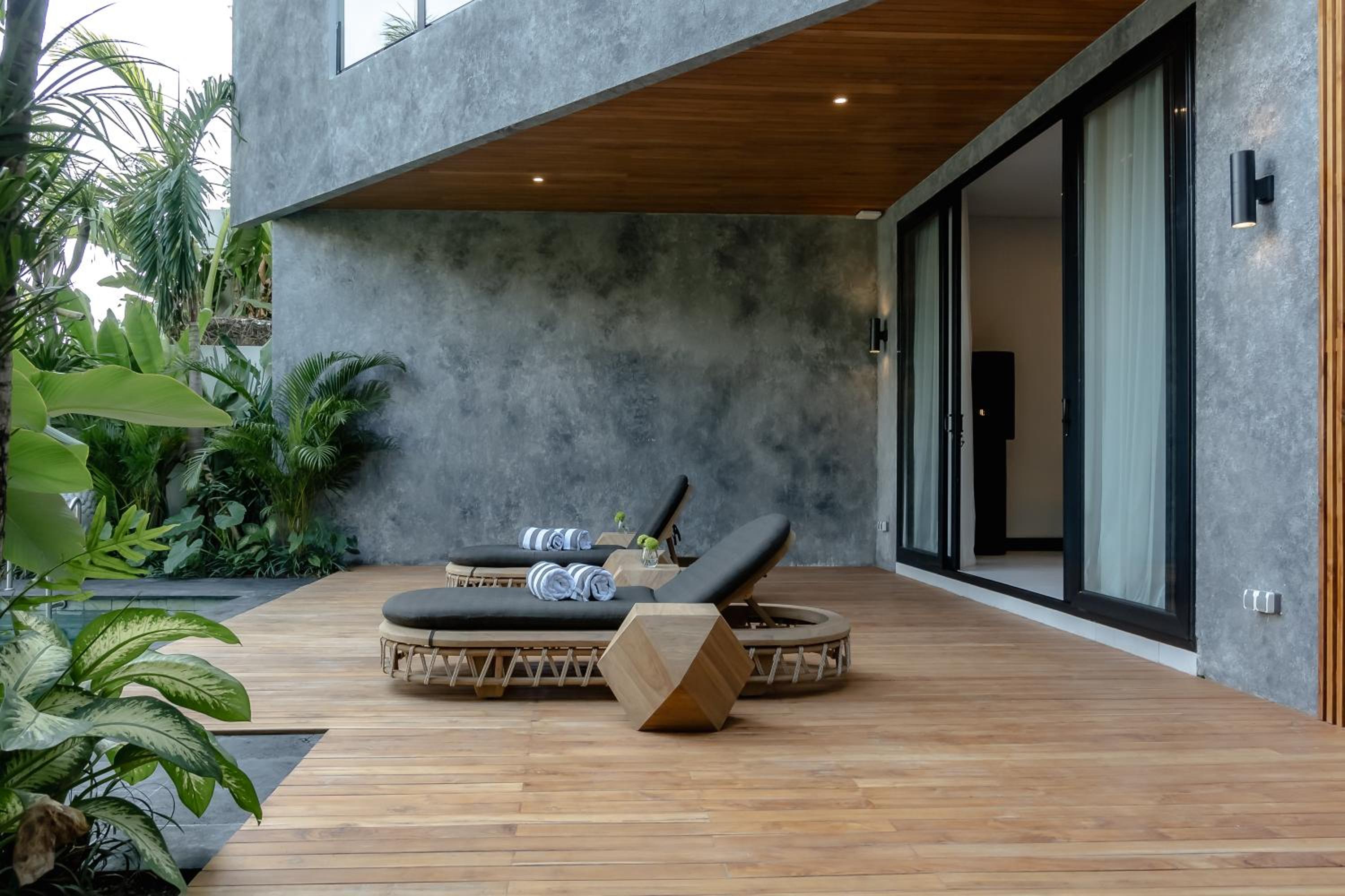 AMO Residences