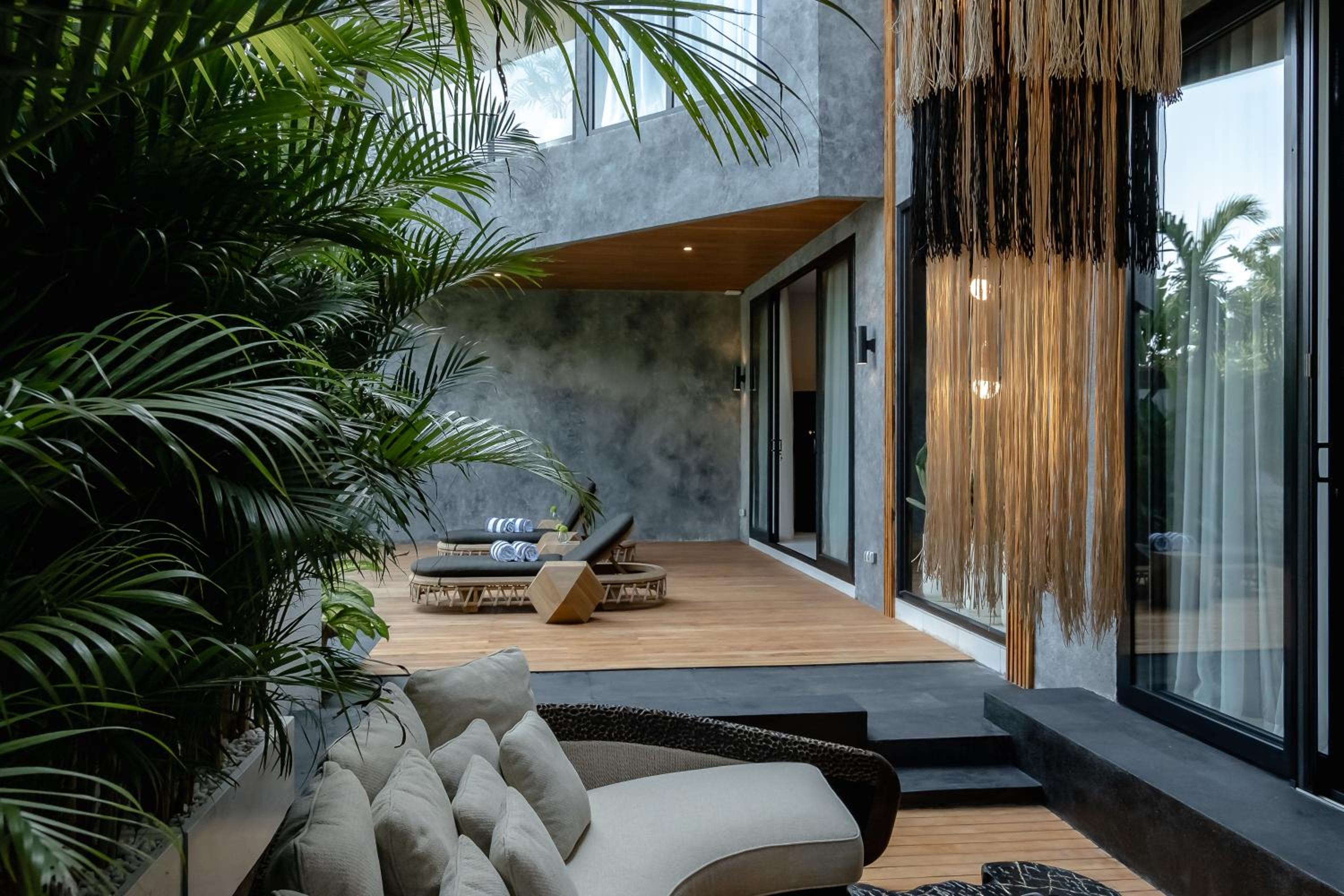 AMO Residences