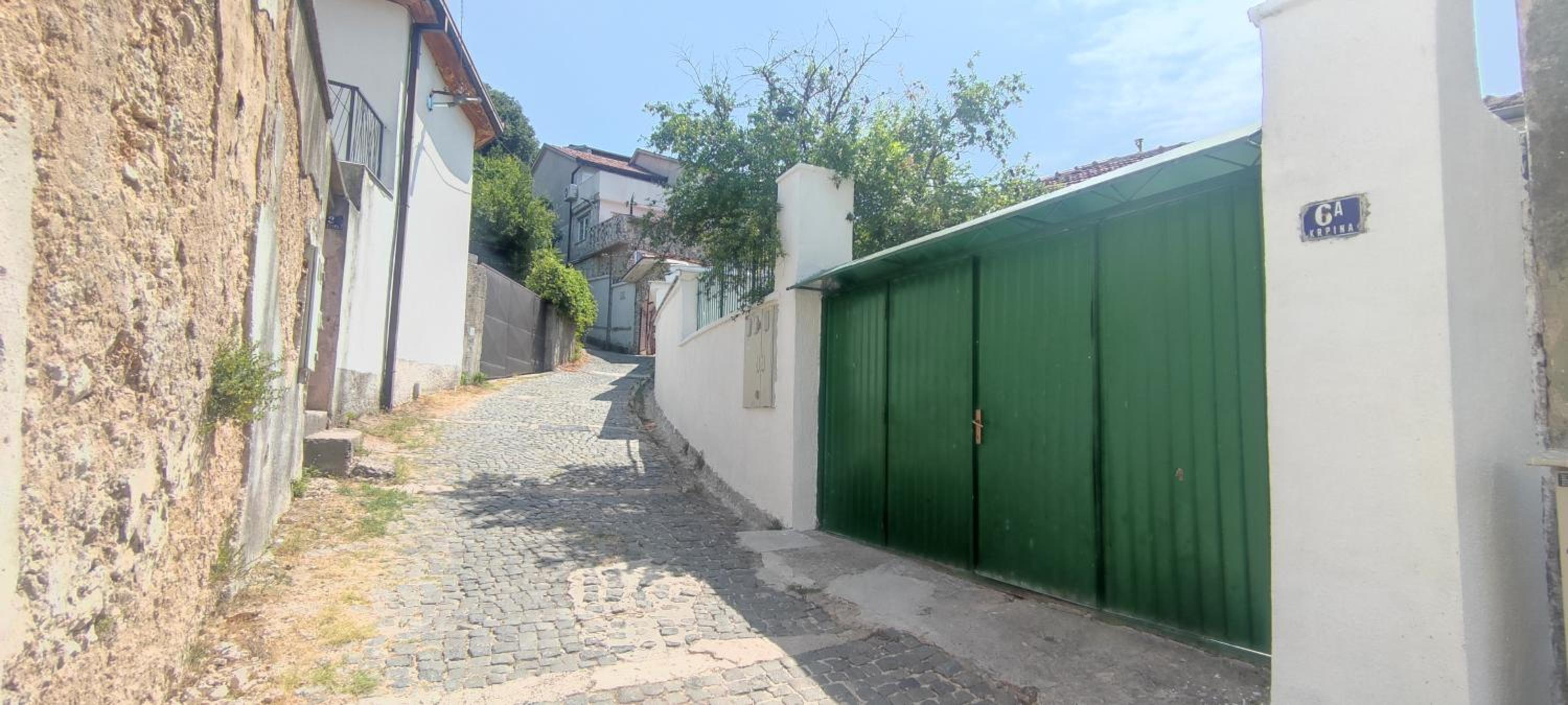 El Higo Apartments