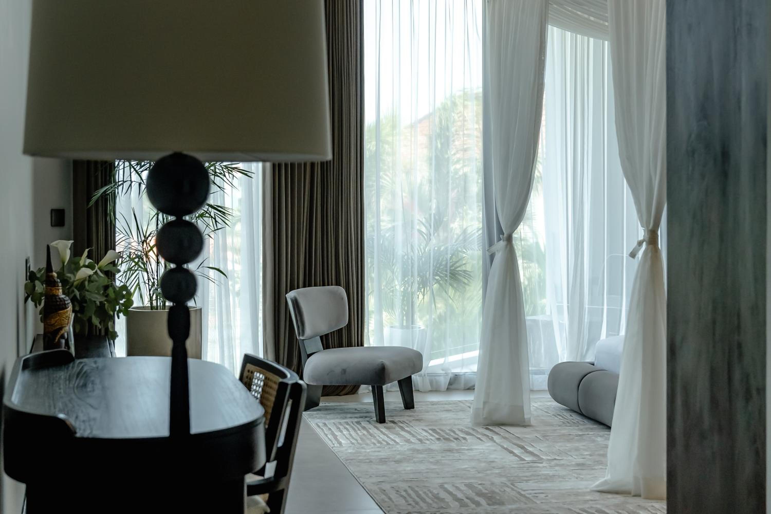 AMO Residences