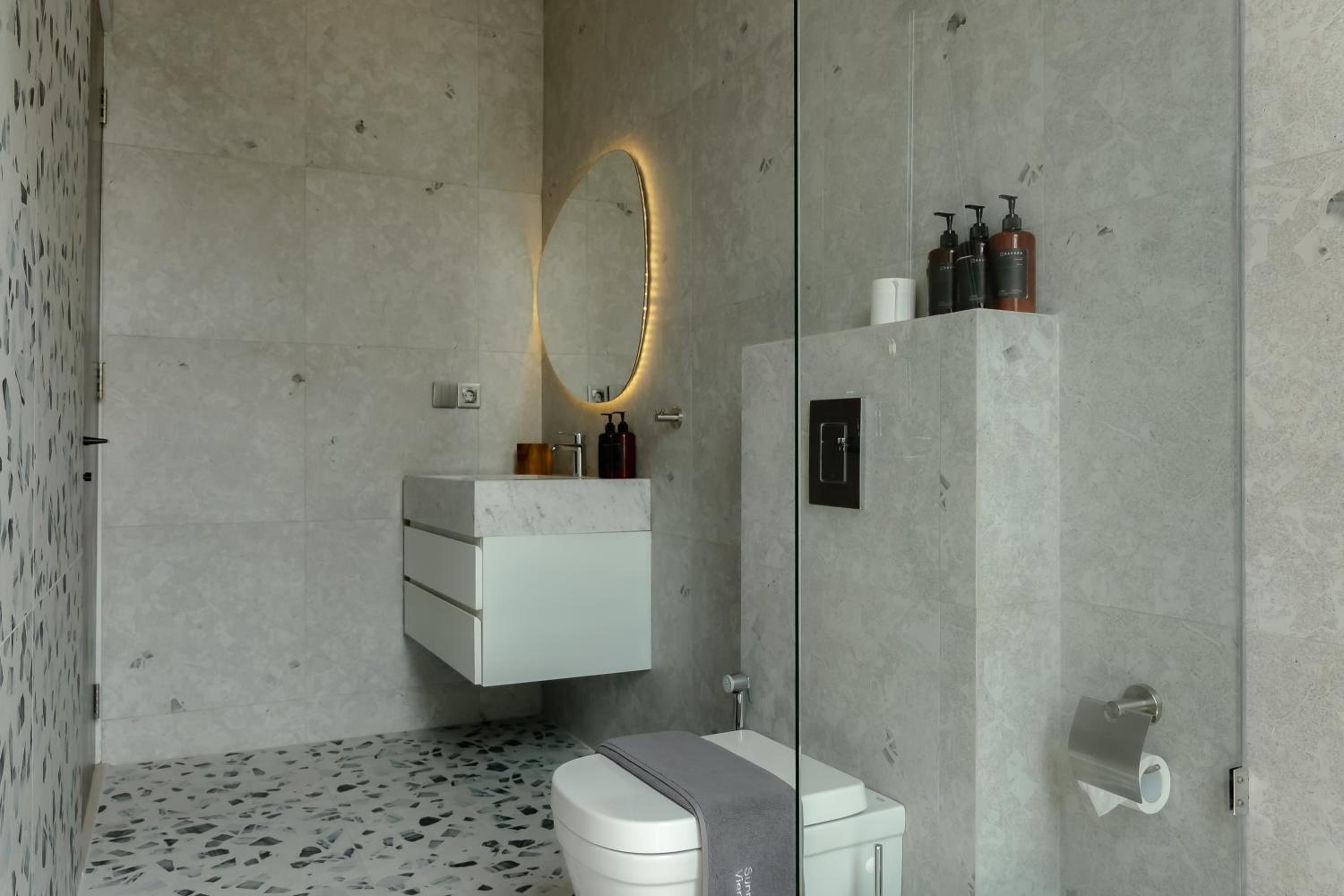 AMO Residences