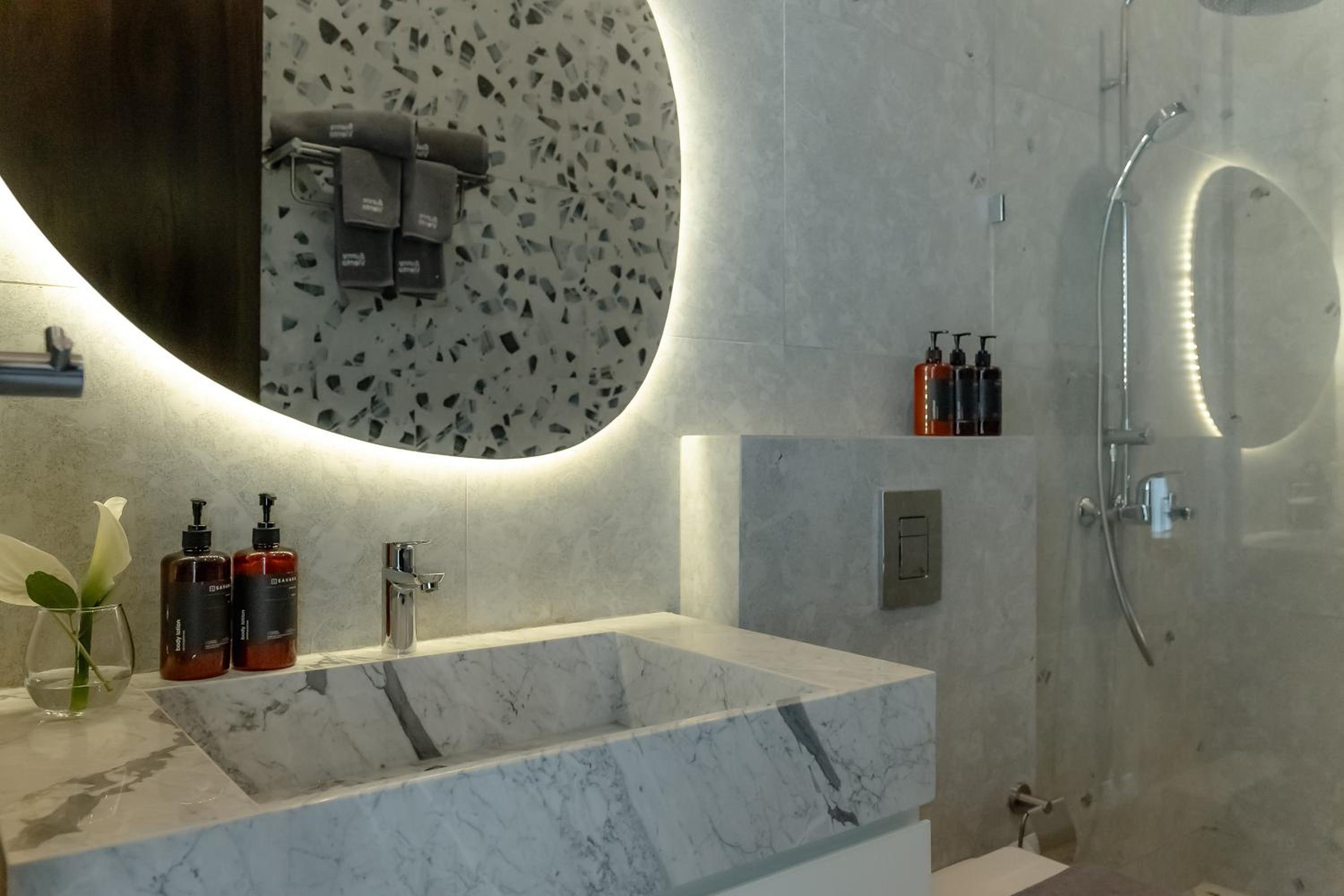 AMO Residences