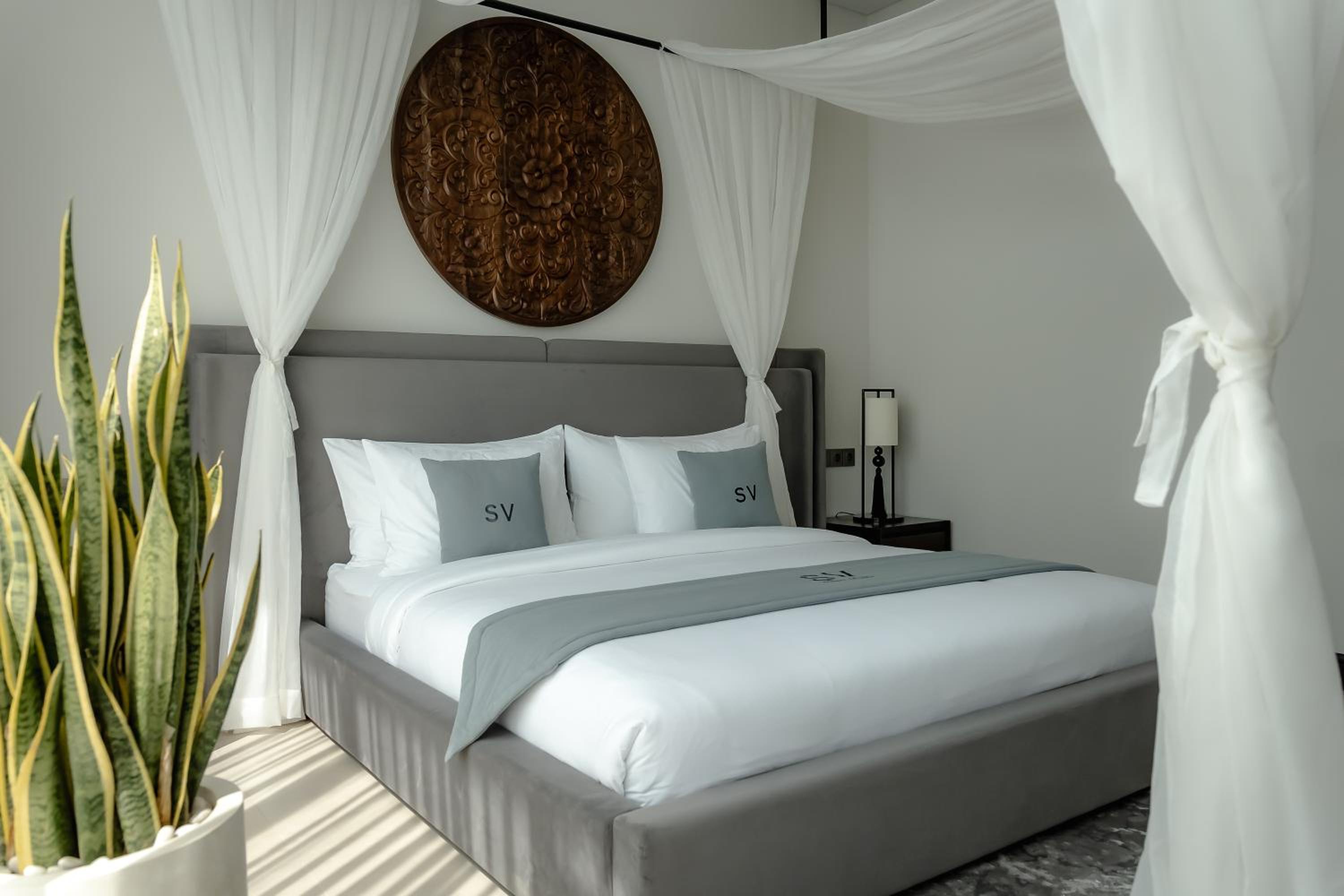 AMO Residences