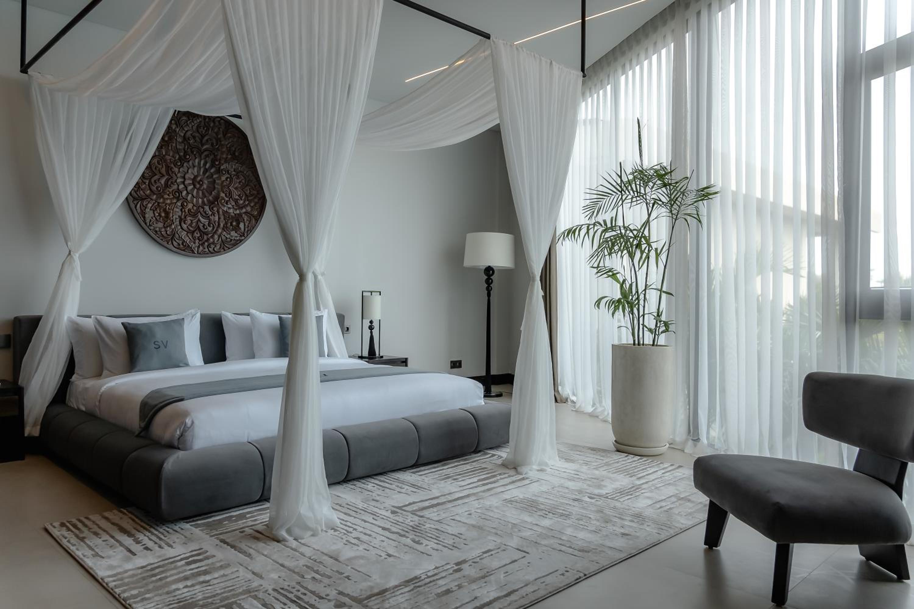 AMO Residences