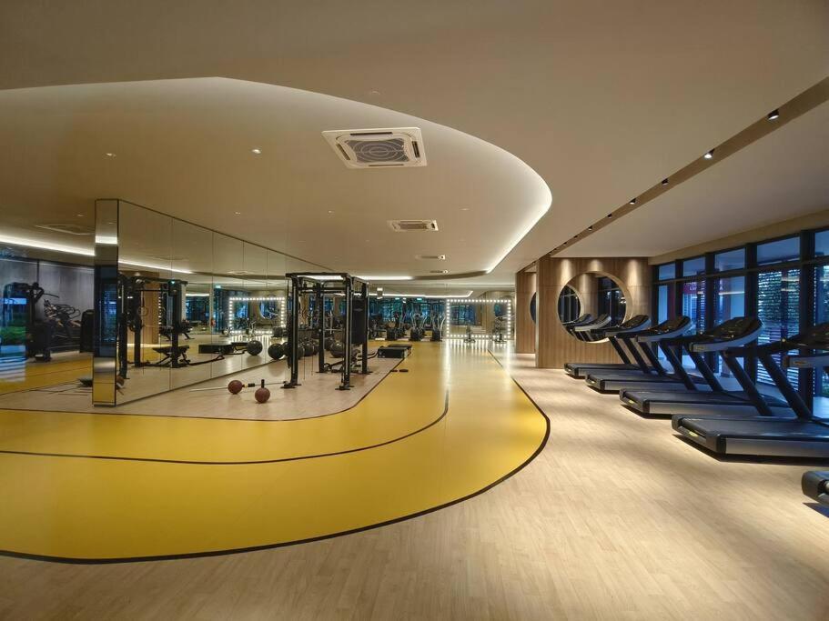 MVE52 KL Sunway Velocity Ikea MRT Cheras #9pax-2cp