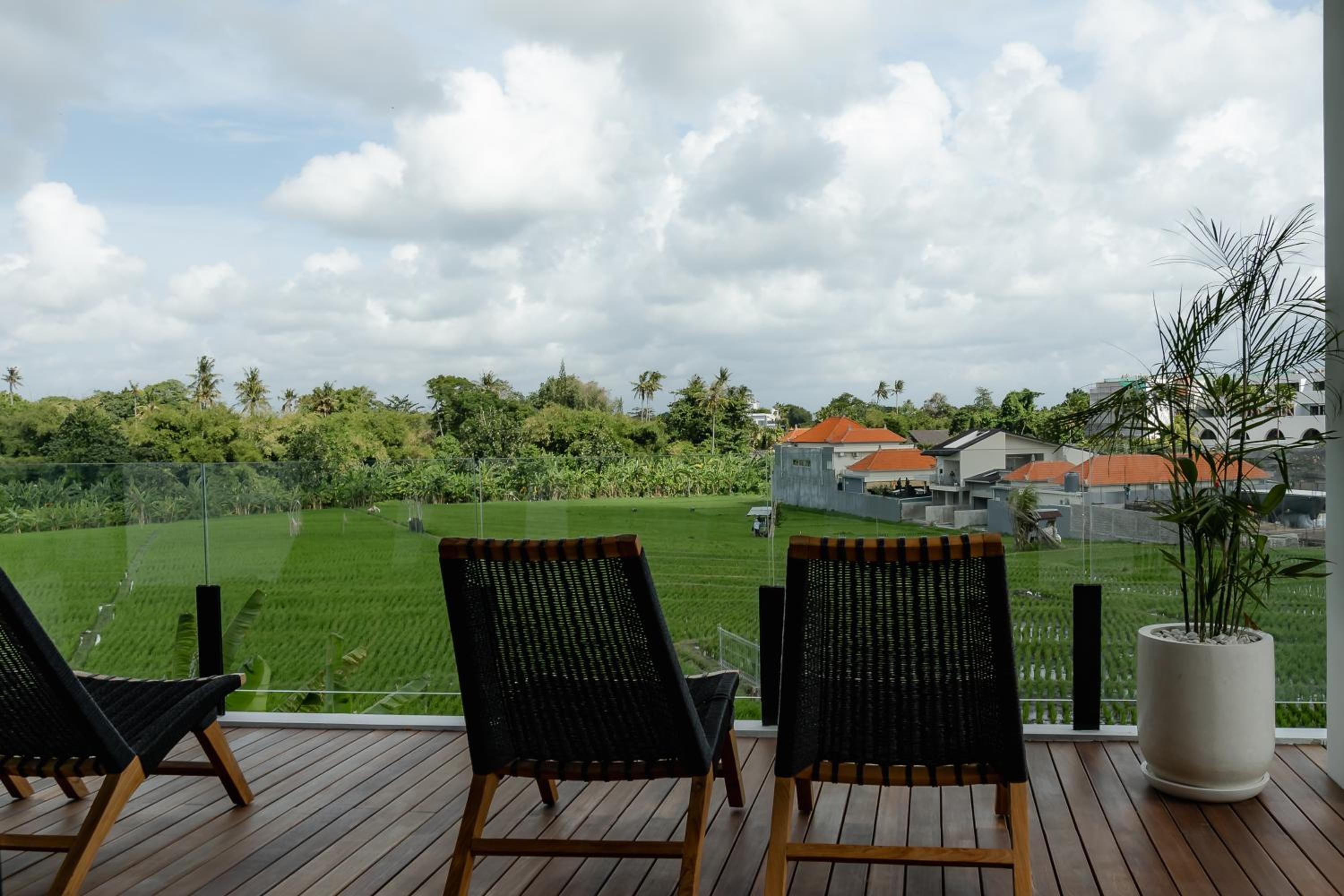 AMO Residences