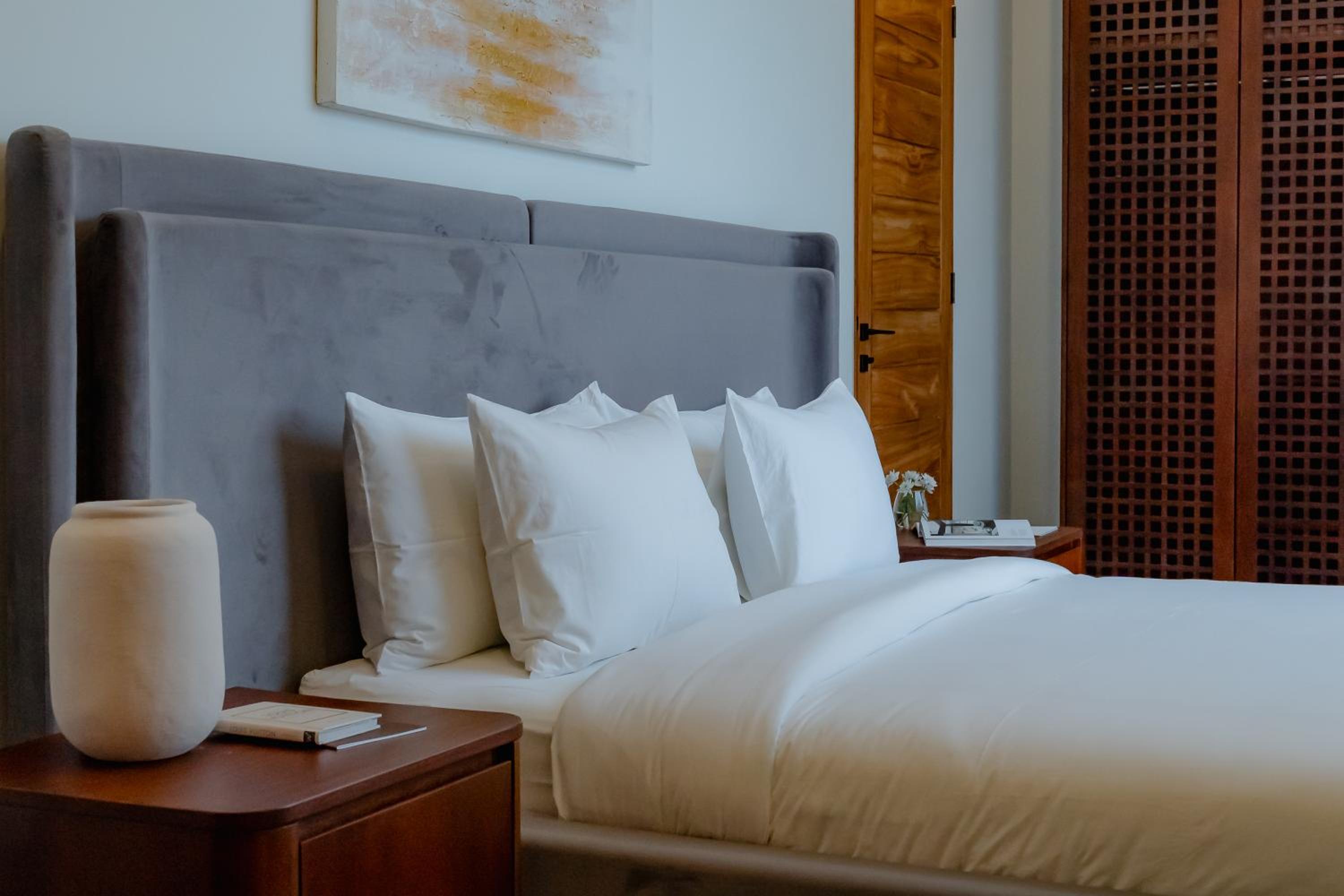 AMO Residences