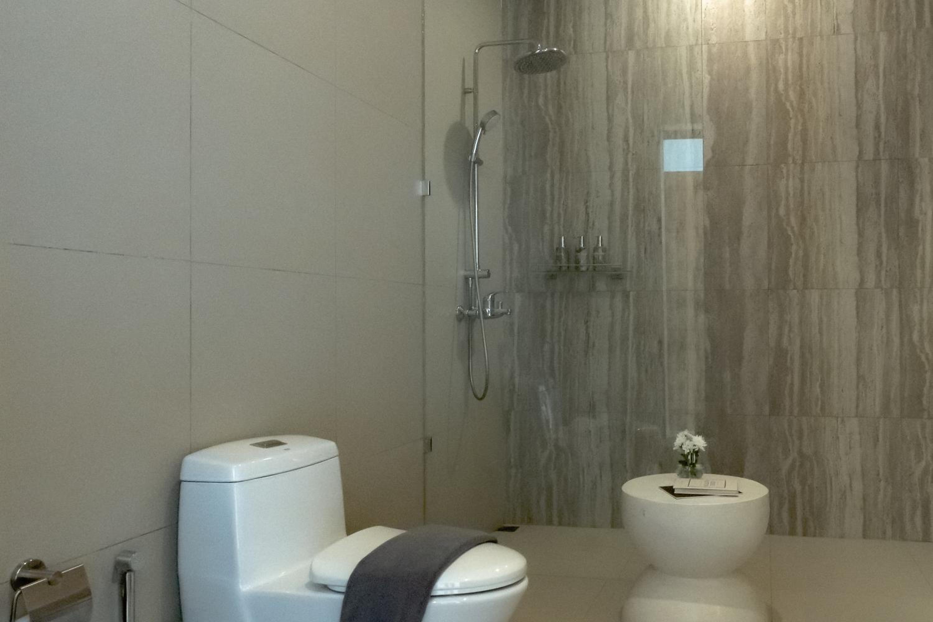 AMO Residences