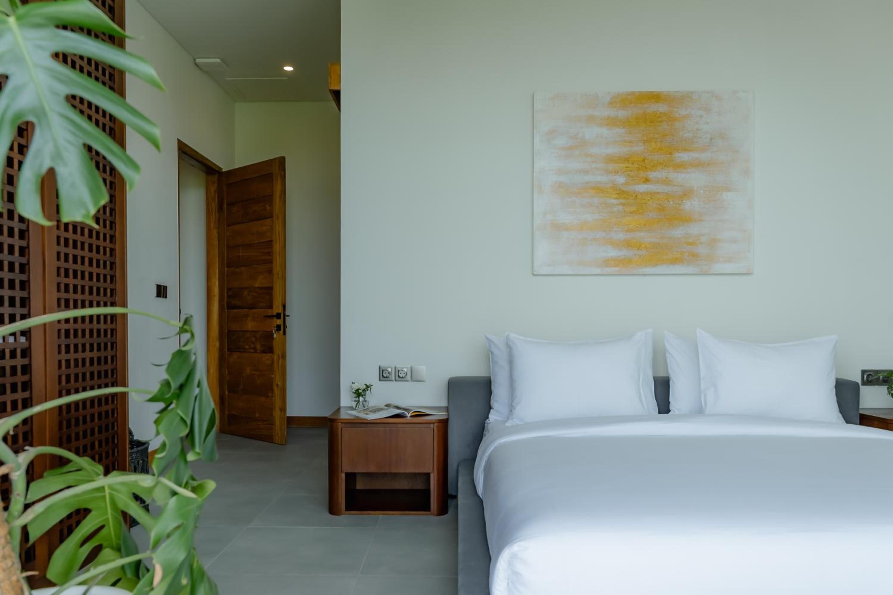 AMO Residences