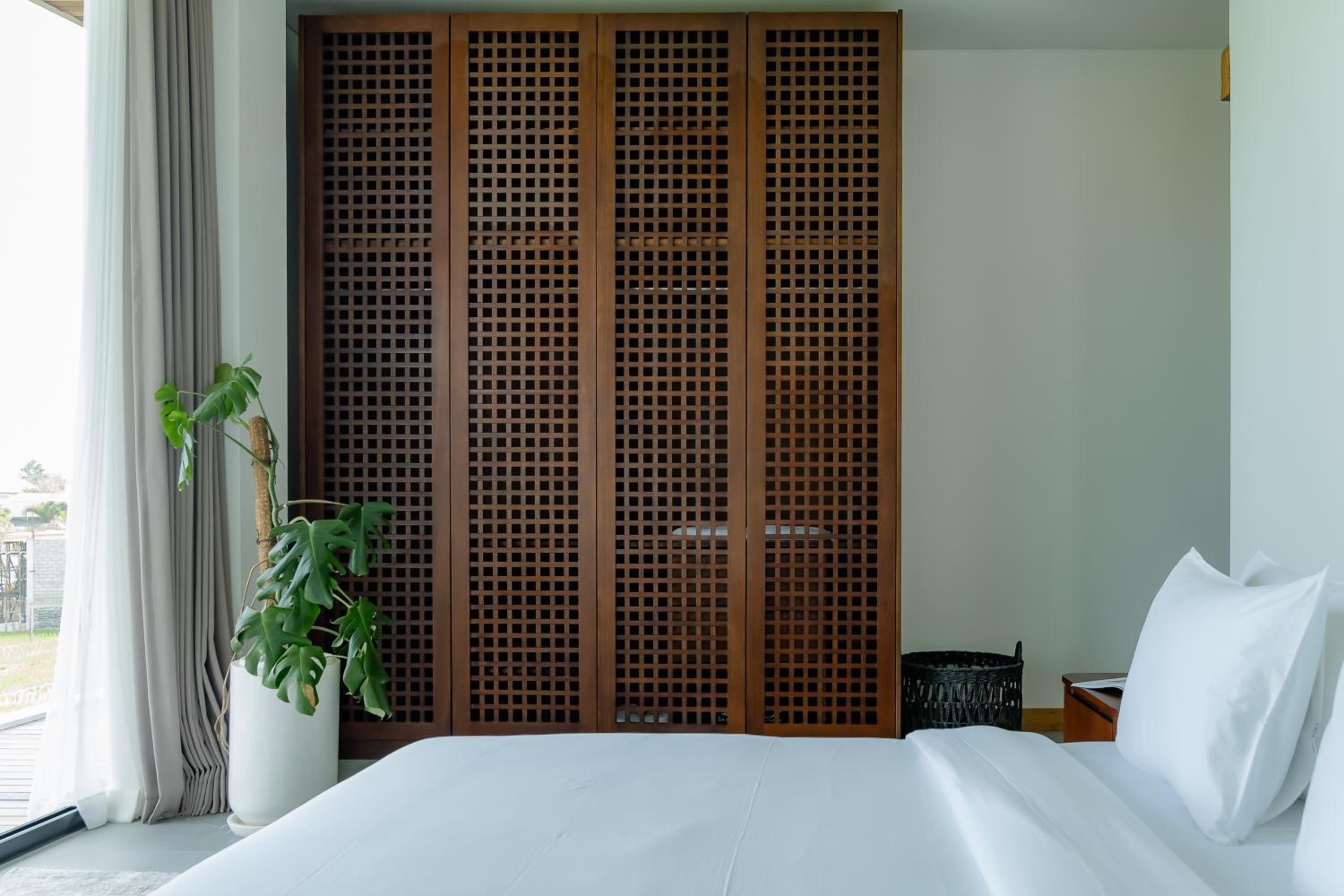 AMO Residences