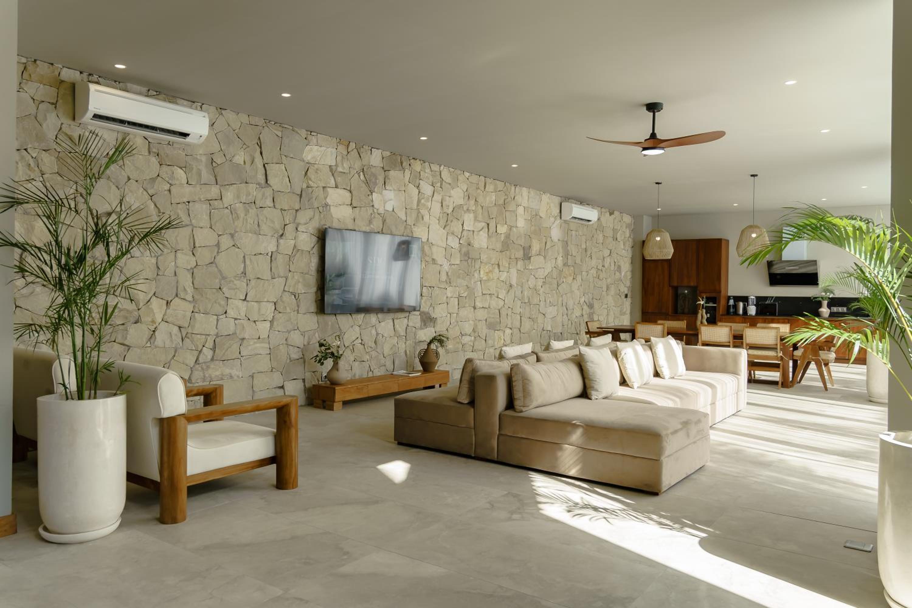 AMO Residences