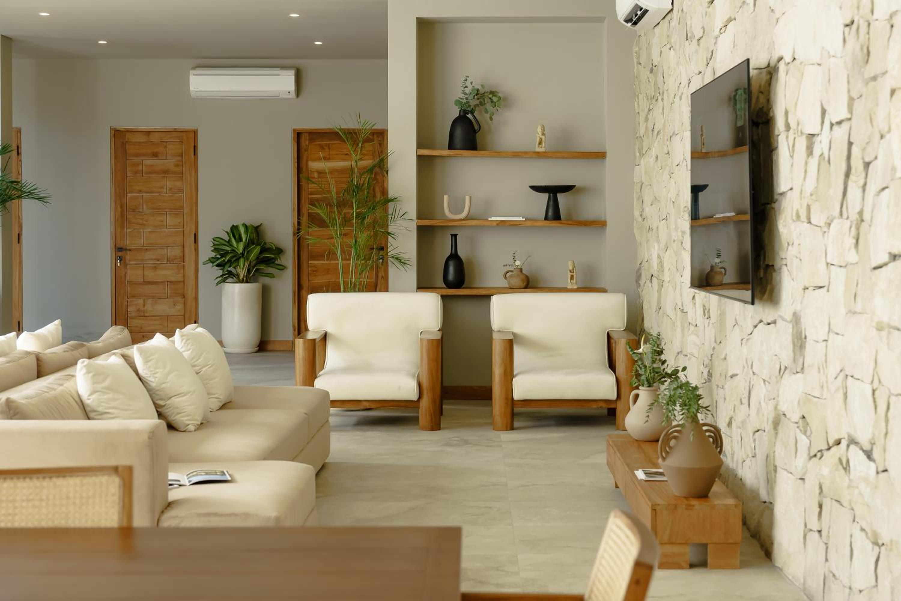 AMO Residences