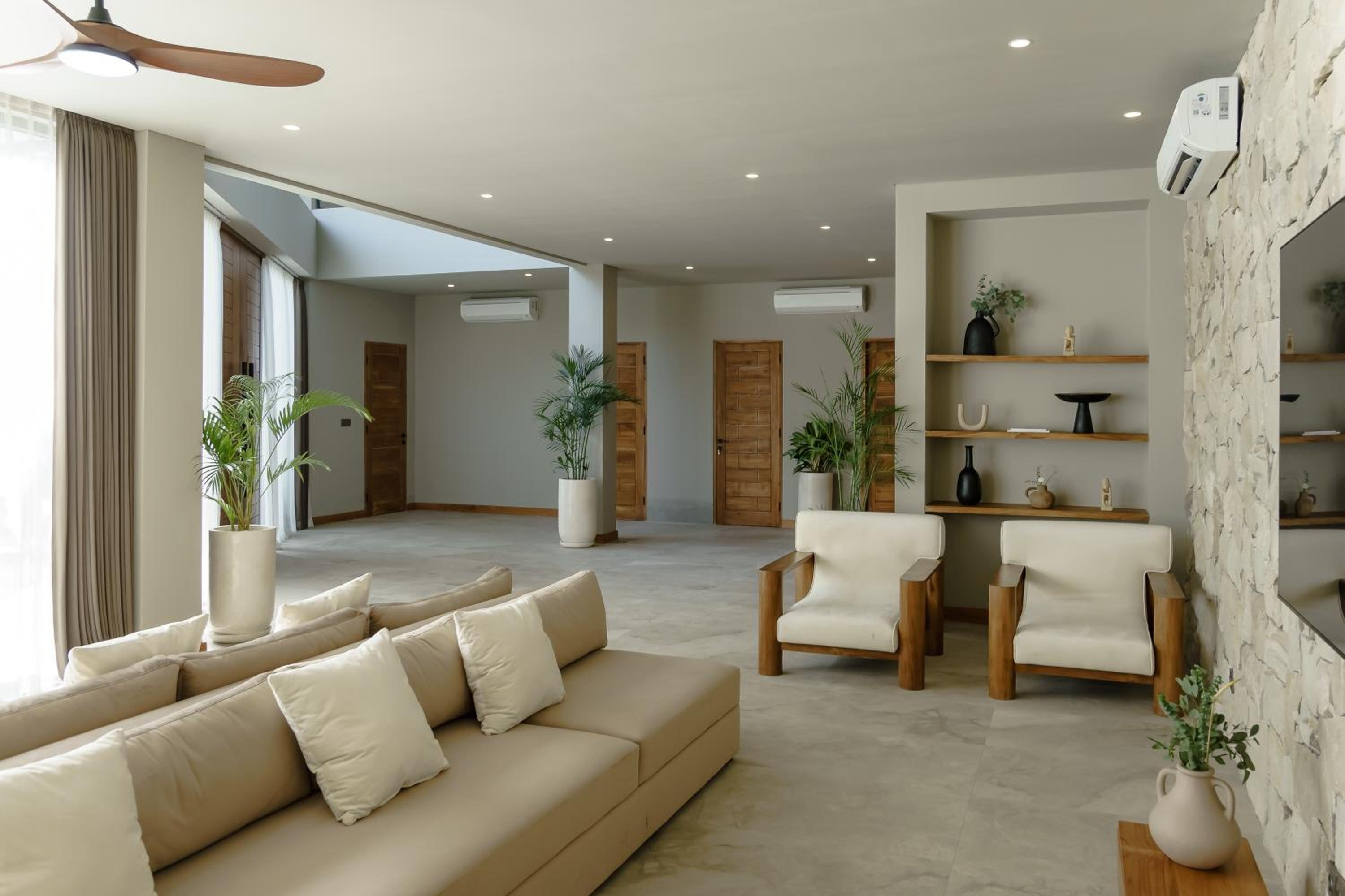 AMO Residences