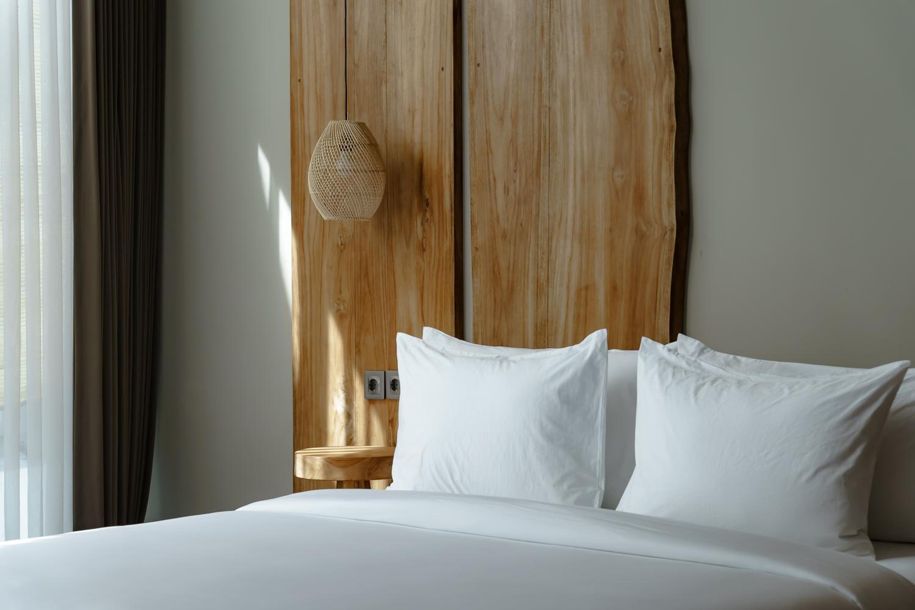 AMO Residences