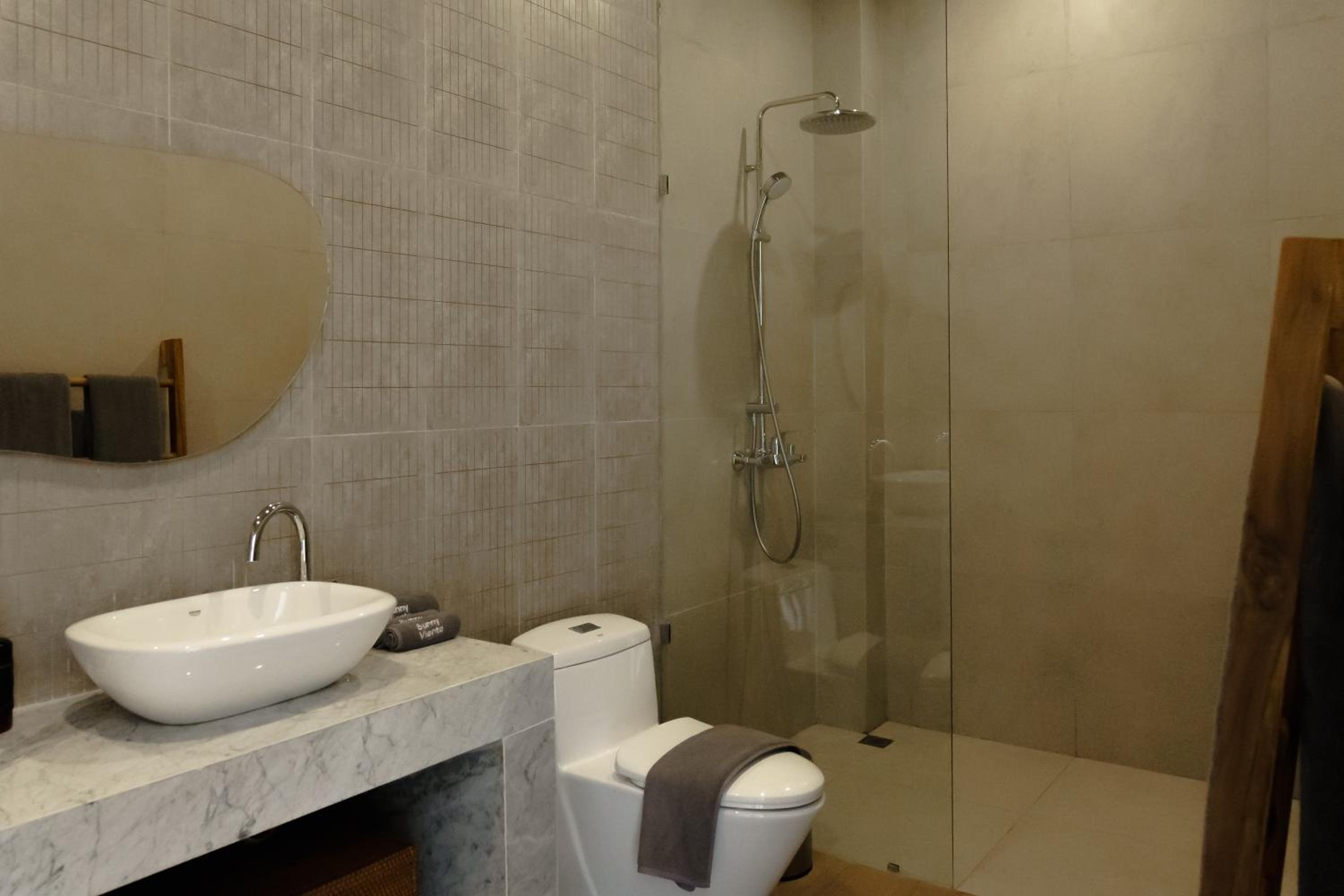 AMO Residences