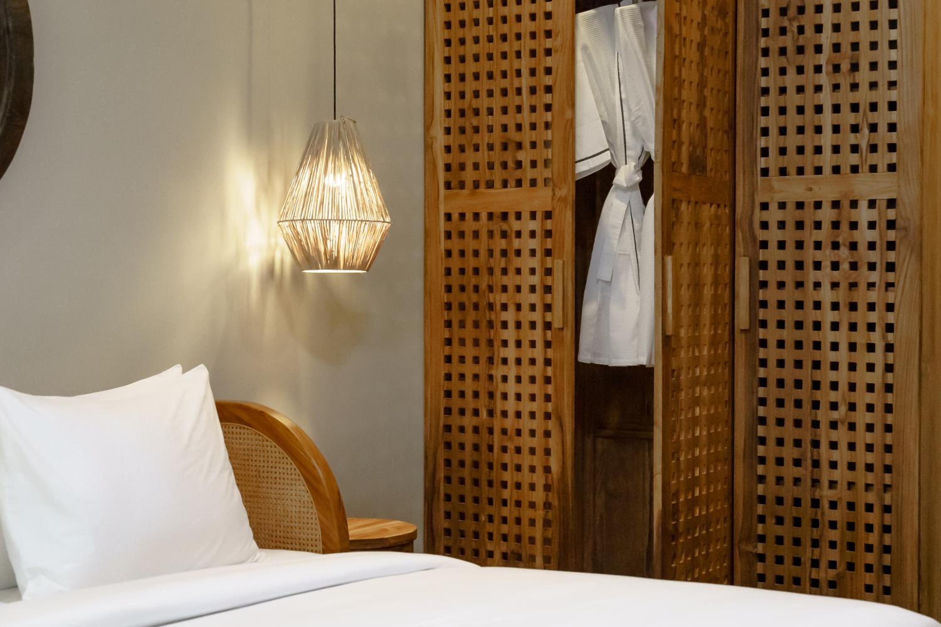 AMO Residences