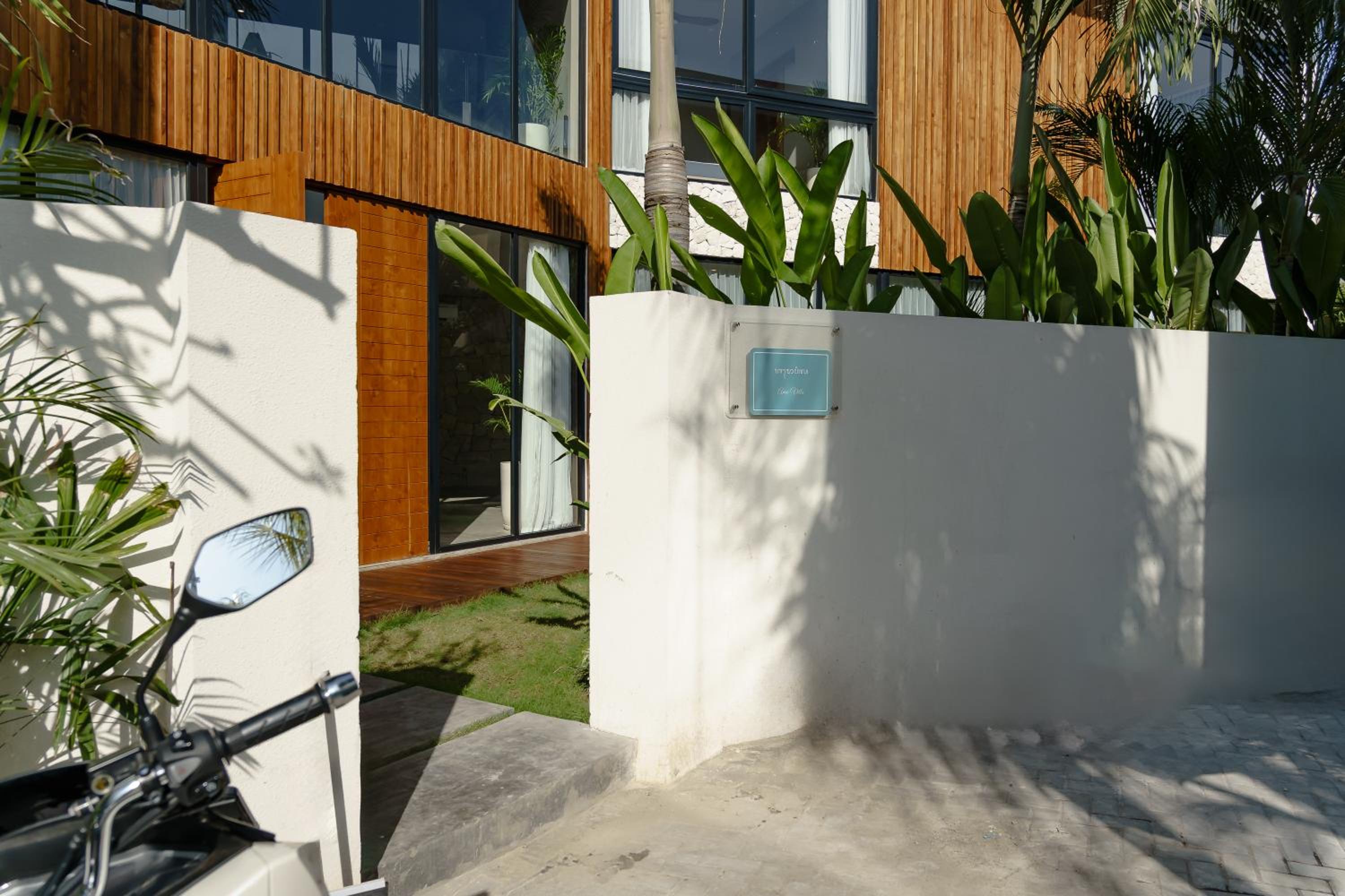 AMO Residences