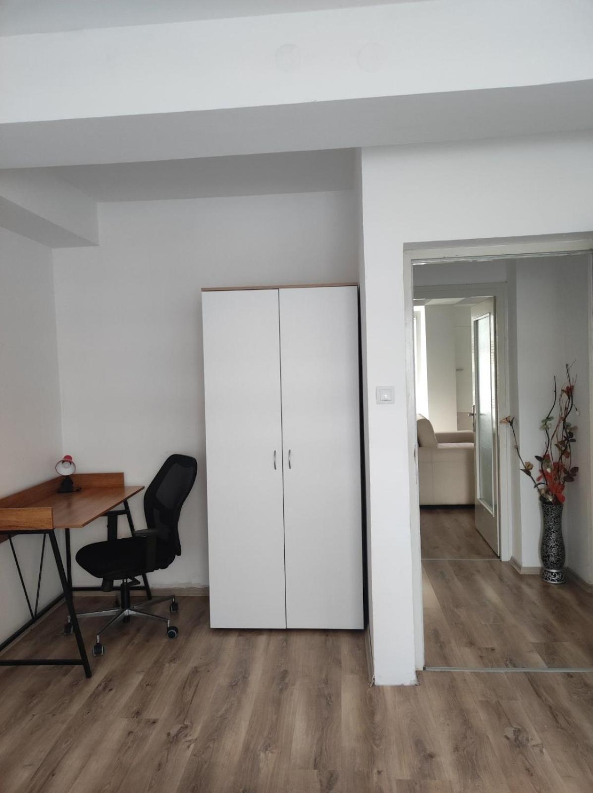 Stefea Apartment