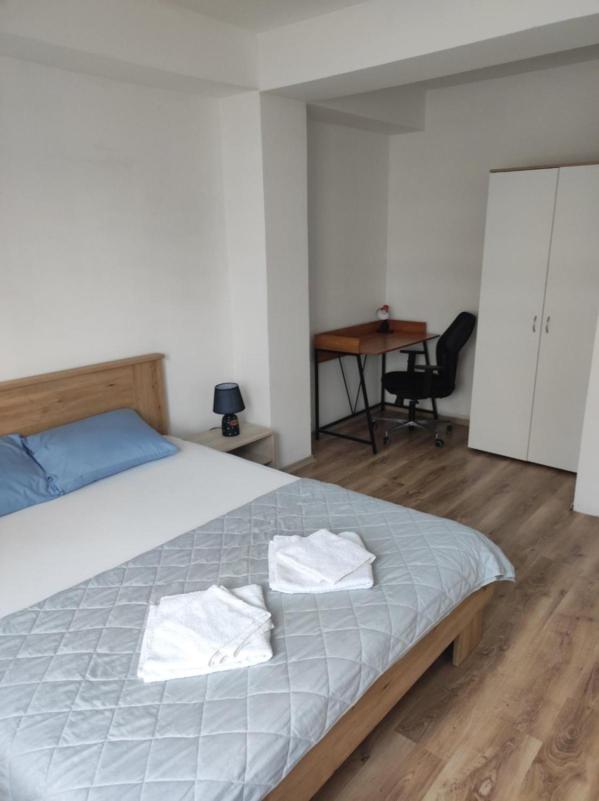 Stefea Apartment