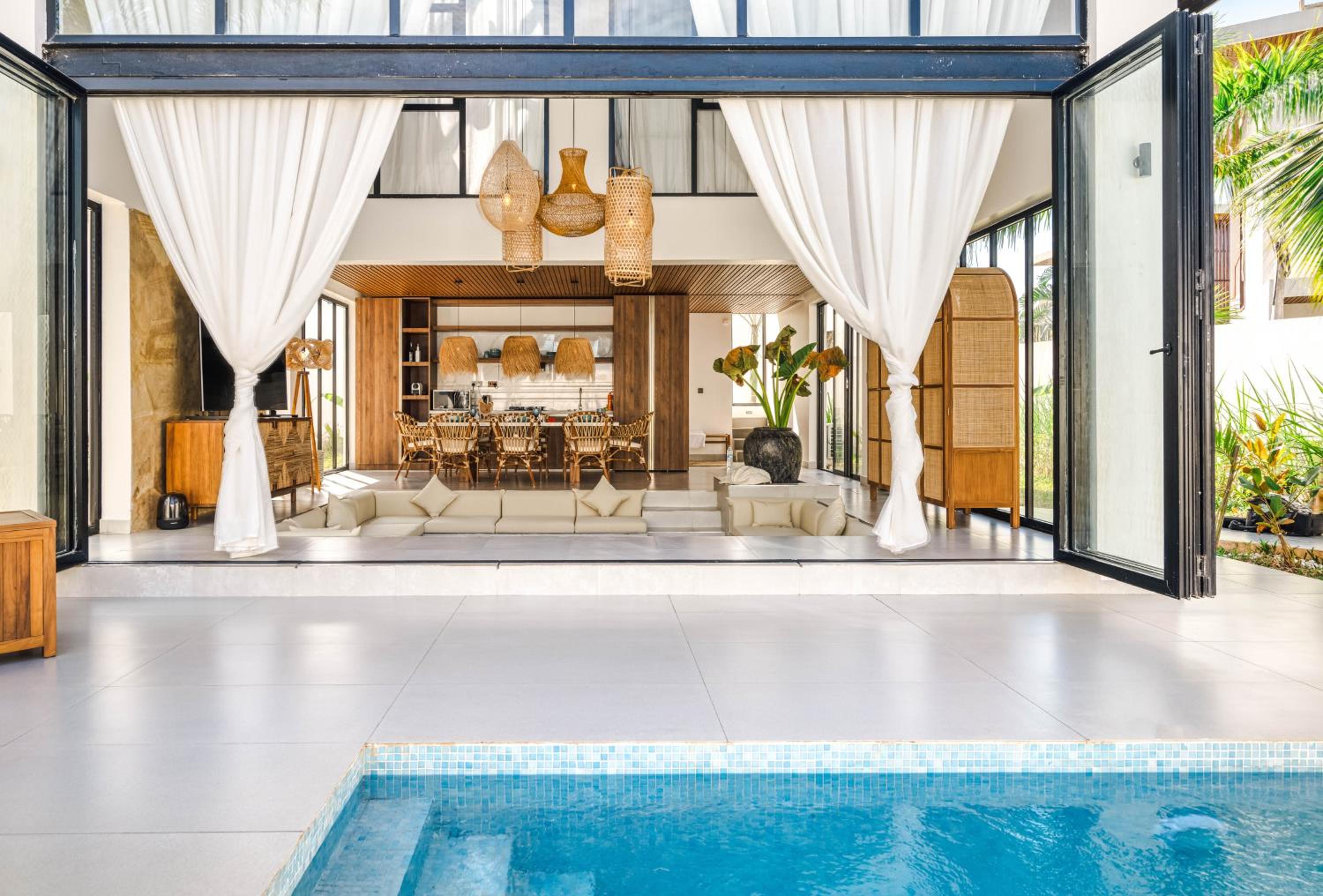 Paje Emerald Escapes