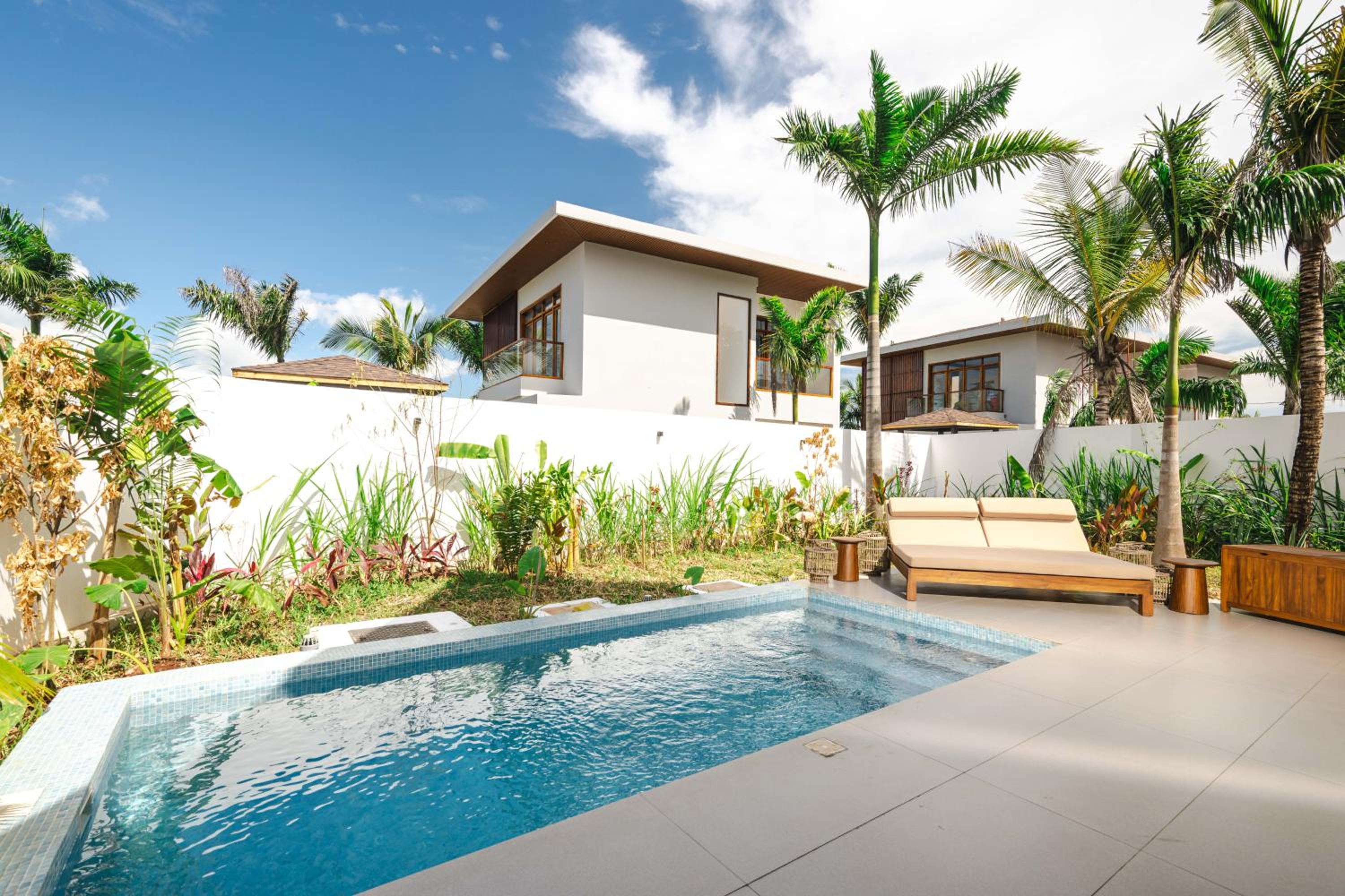Paje Emerald Escapes