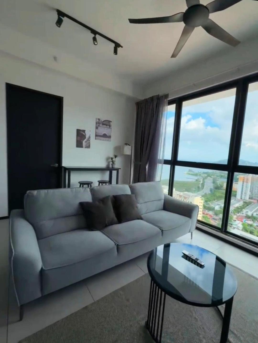 Urban Suites TWO Or THREE Bedroom Georgetown by ANC