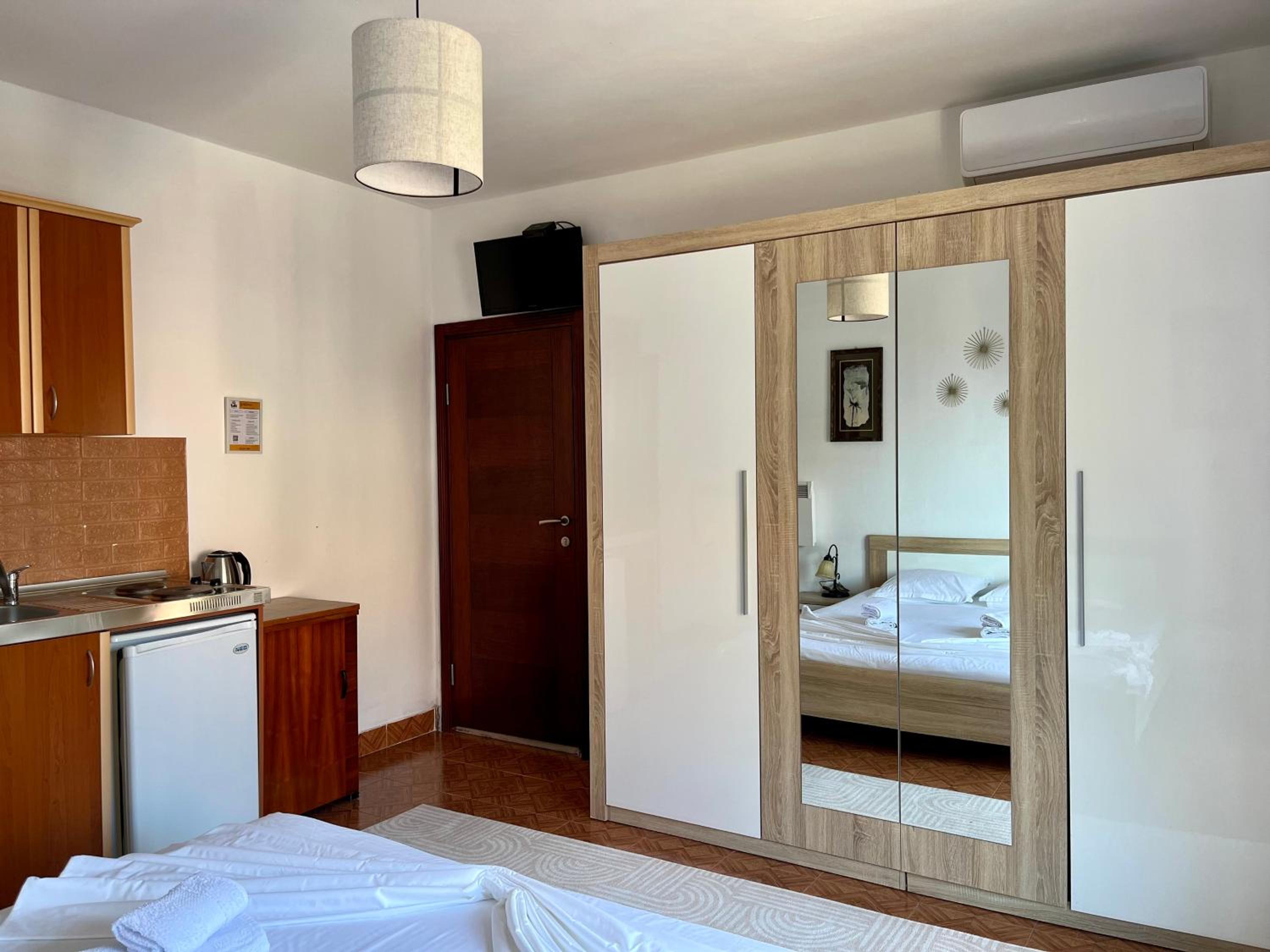 Apartments Tati