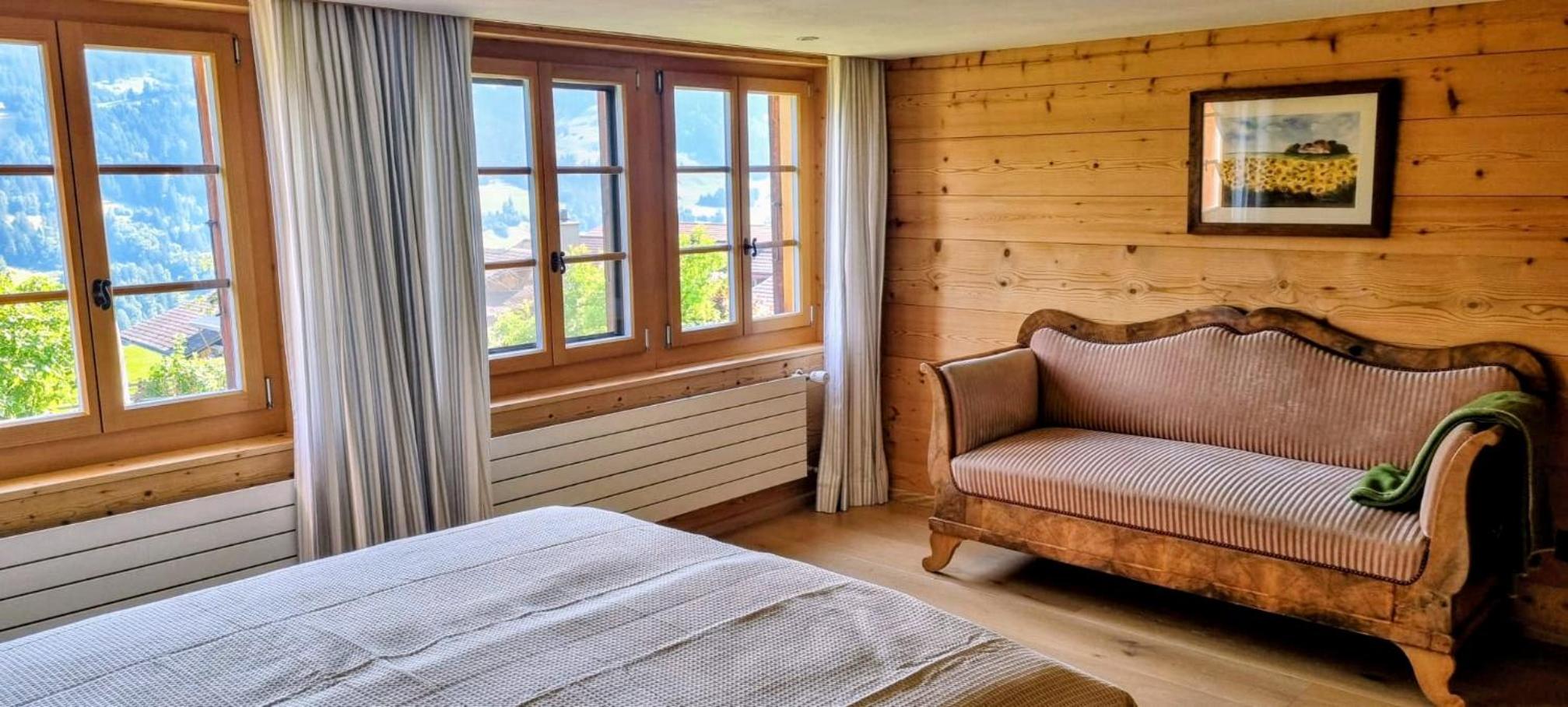 Swiss Mountain-Valley View Lodge