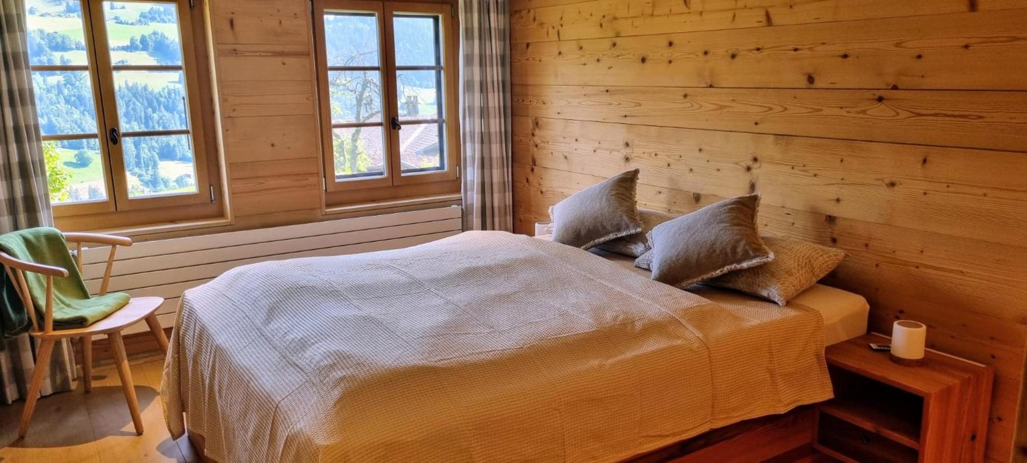 Swiss Mountain-Valley View Lodge