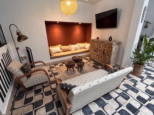 lounge