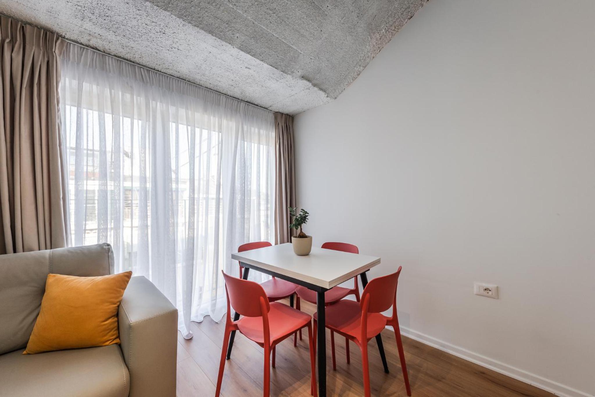 8th Floor Apartments, Golem