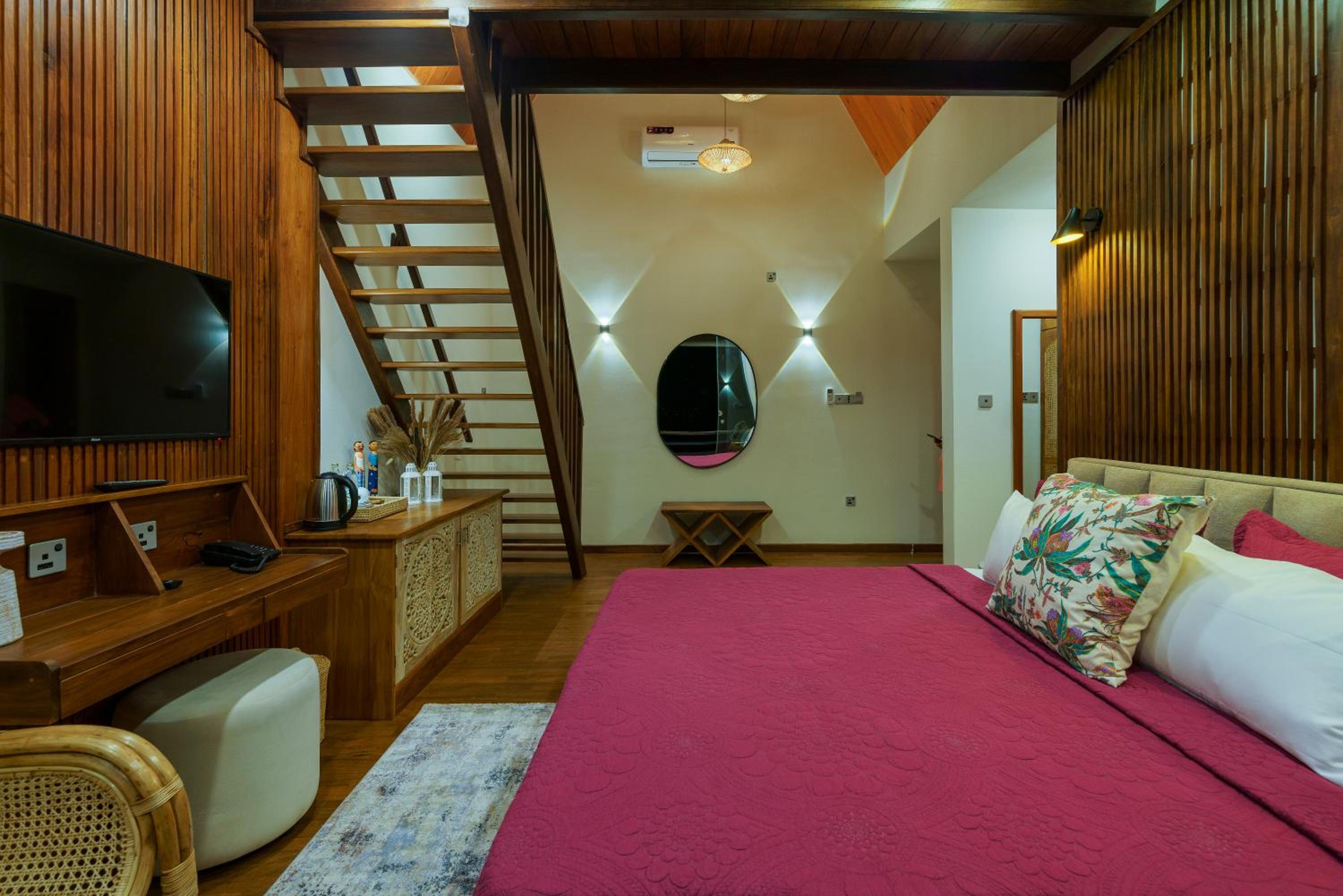 Photo 37