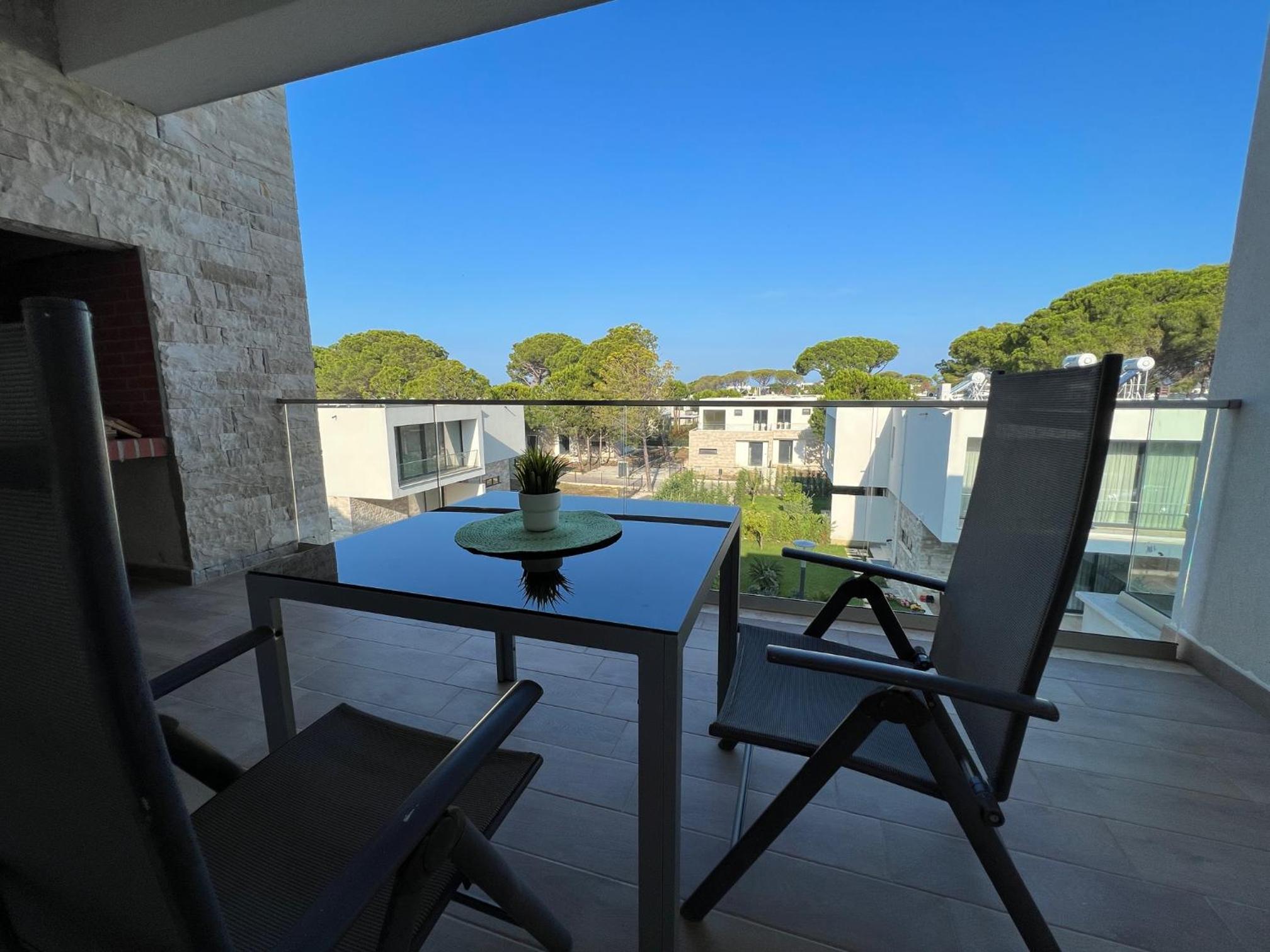 Rent Apartament Lalzy Bay