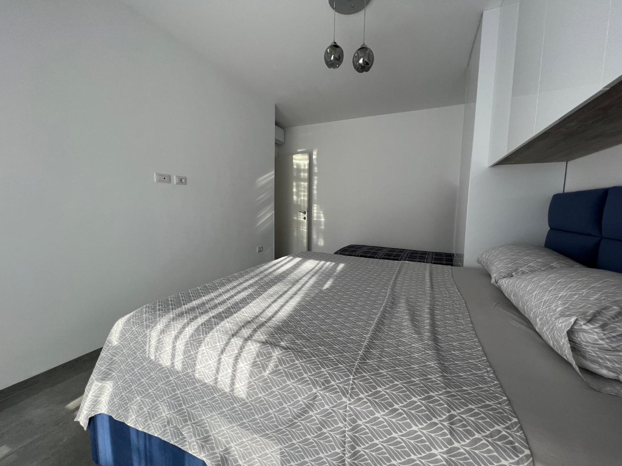 Rent Apartament Lalzy Bay