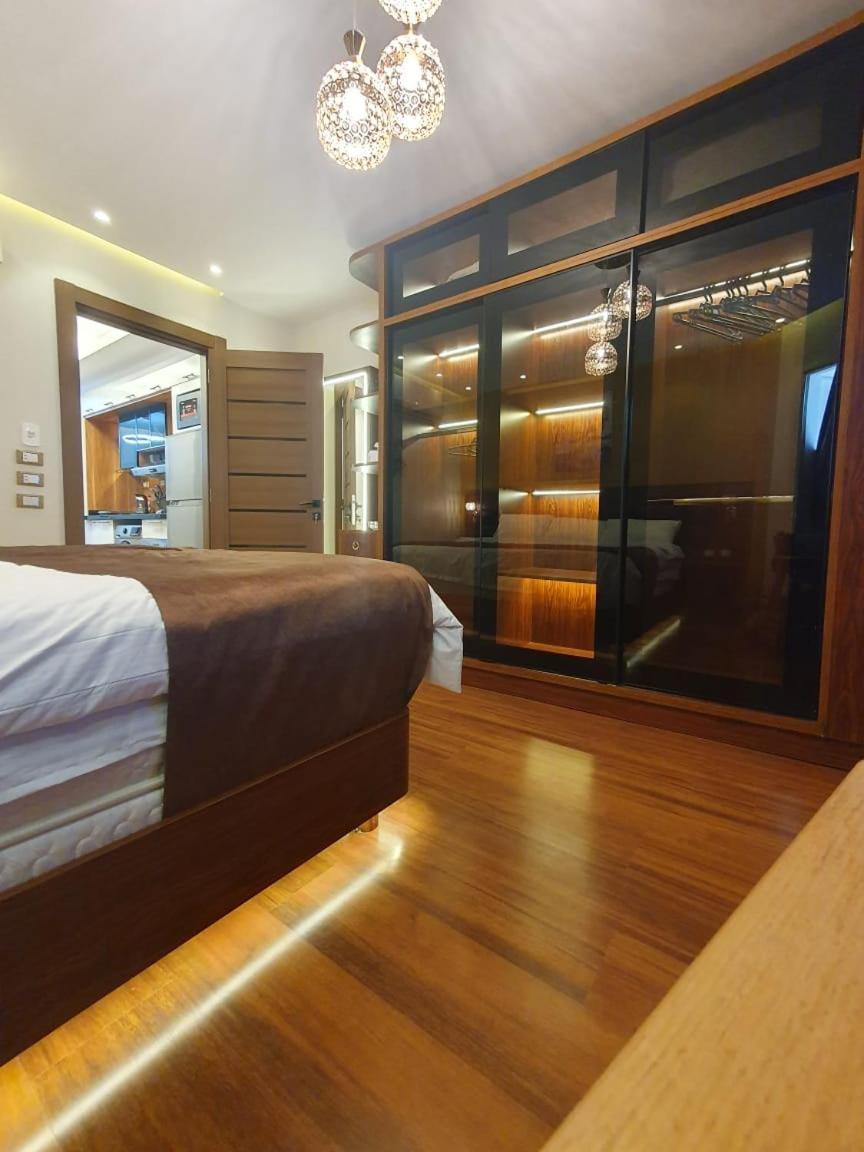 Luxury apartment with sea view