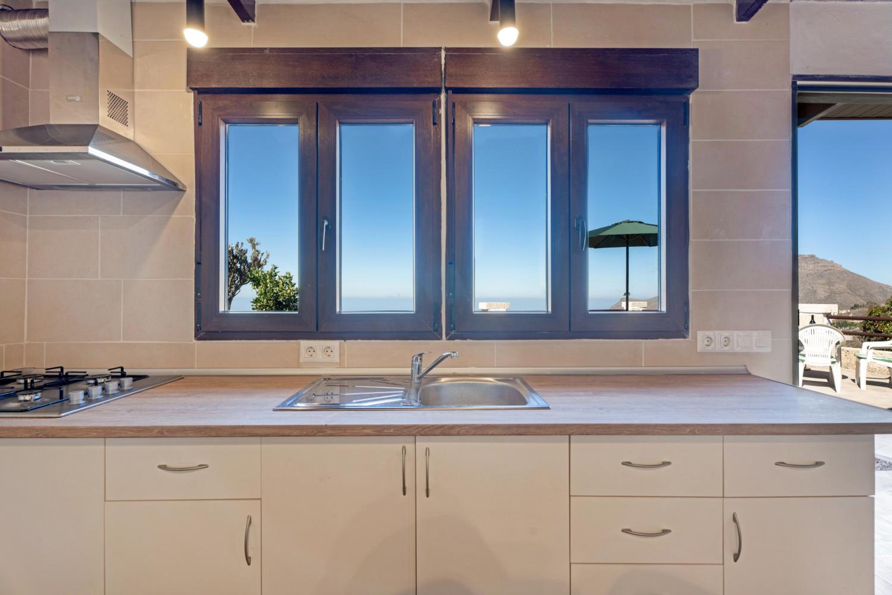 Casa Eyden Rural - Terraza y Barbacoa