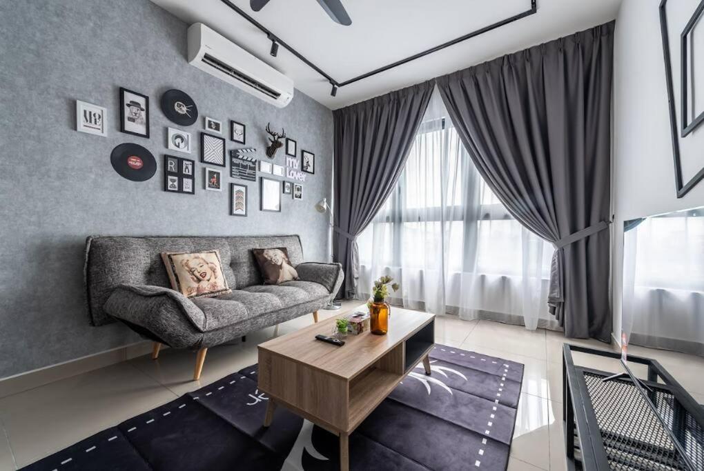 MVE20 KL Sunway Velocity Ikea MRT Cheras #8pax-1cp