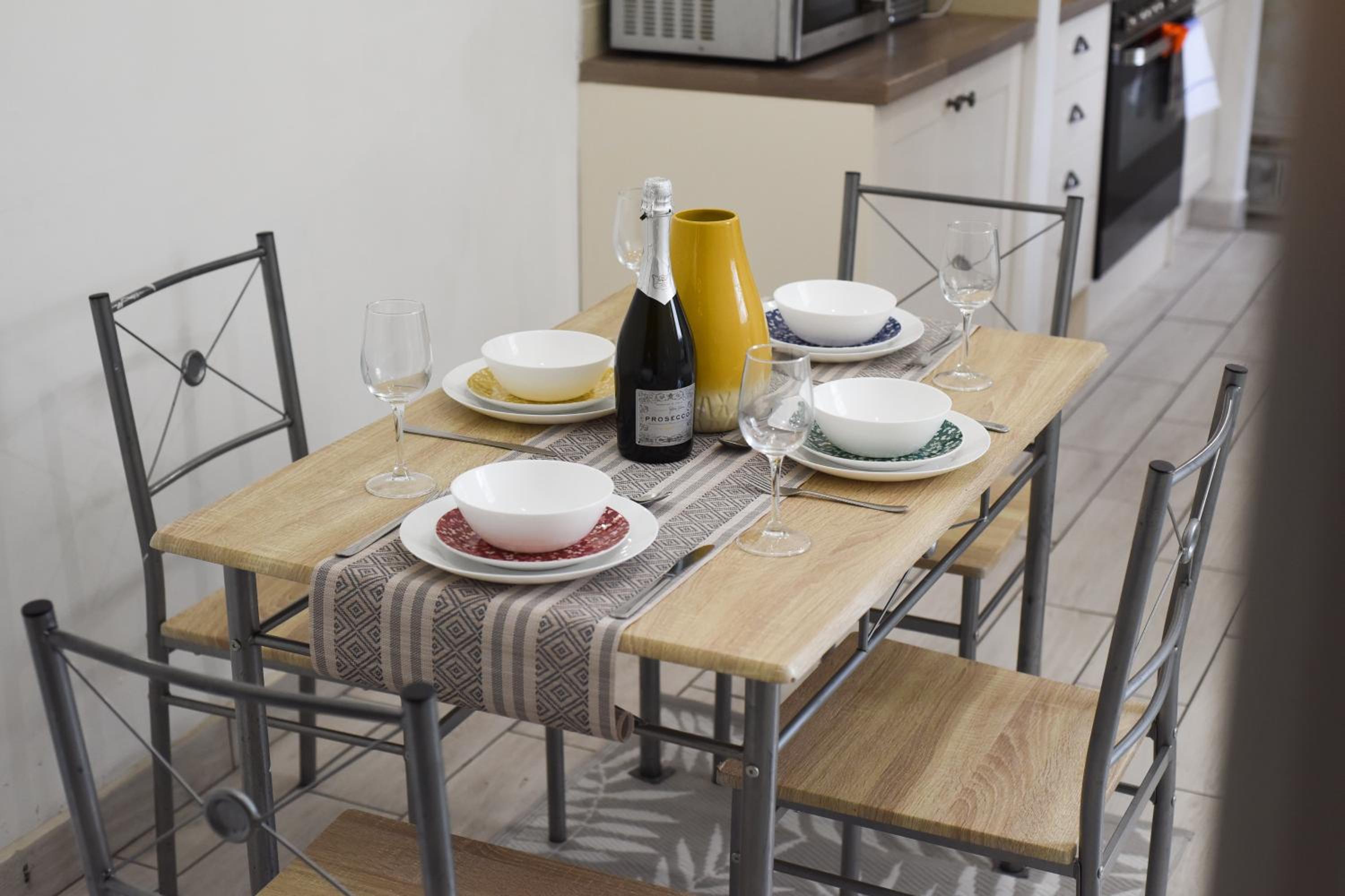 Air Maison - Bloomfield Haven - 2 BR with Garden