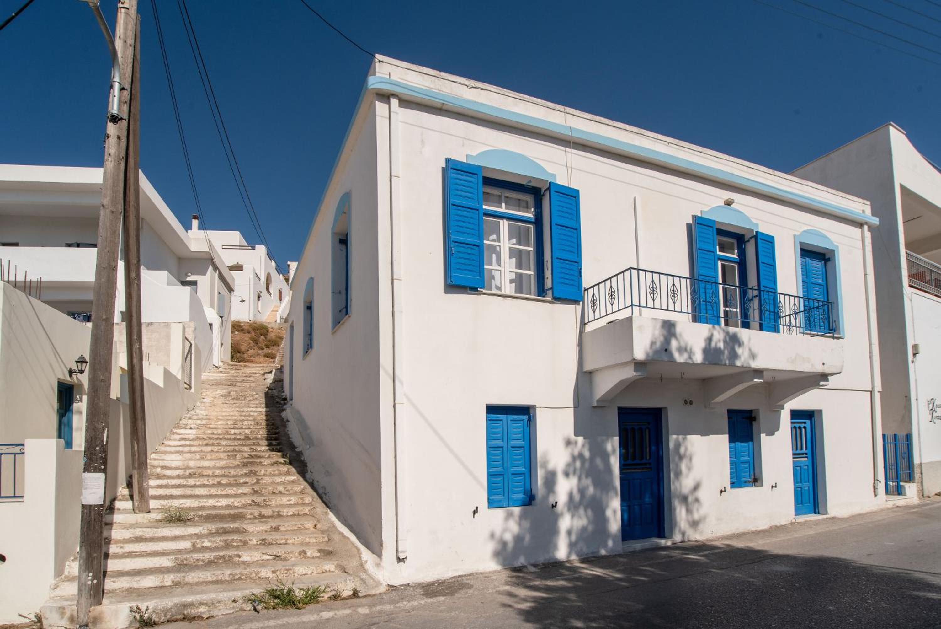 Naxos Family House in Vivlos view 4