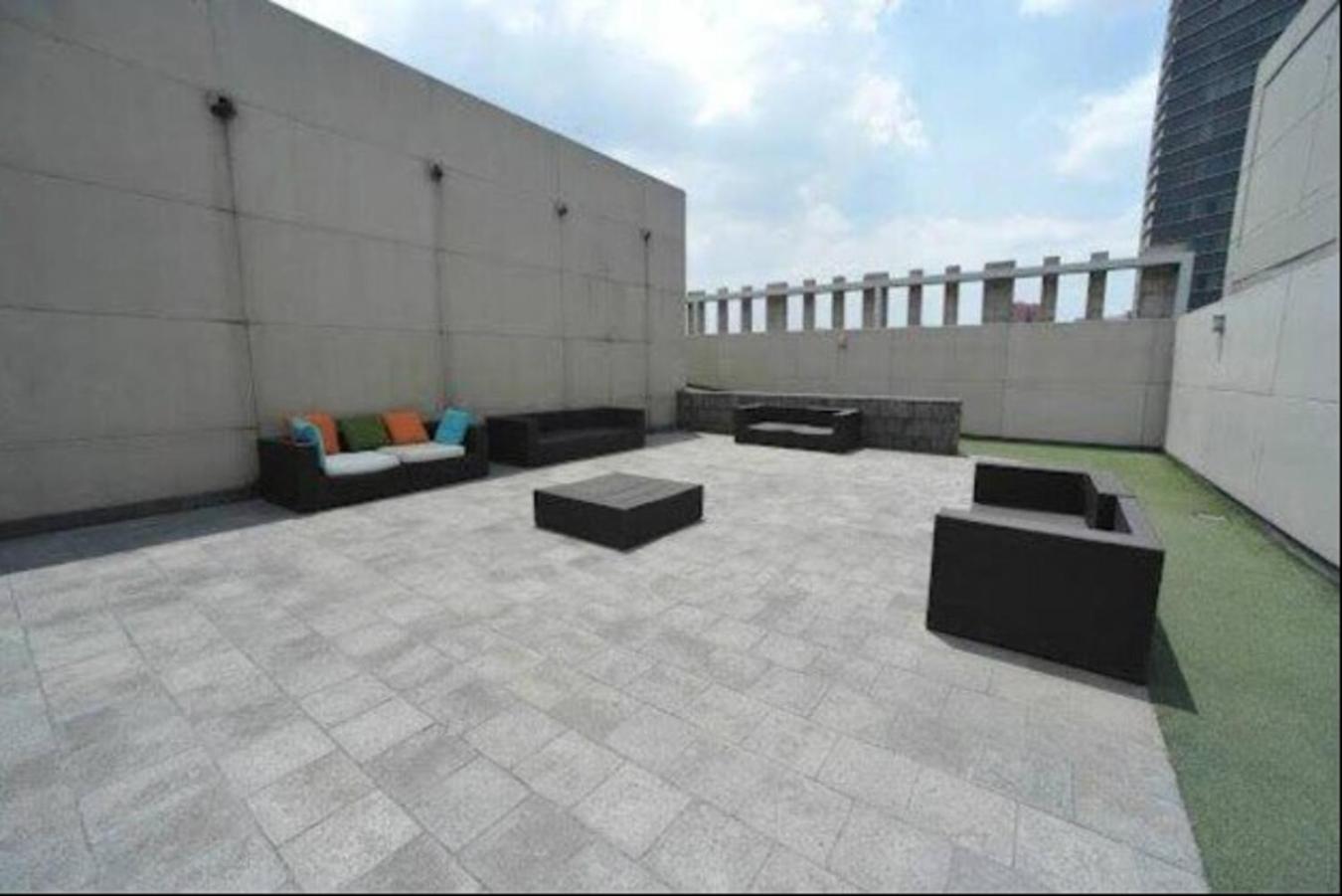 Steps to Palacio de Bellas Artes, Pool, Gym photo 4