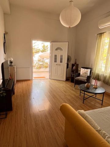 Panos Apartments