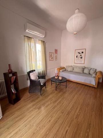 Panos Apartments