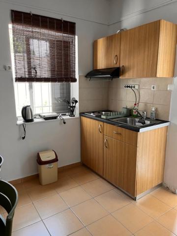 Panos Apartments