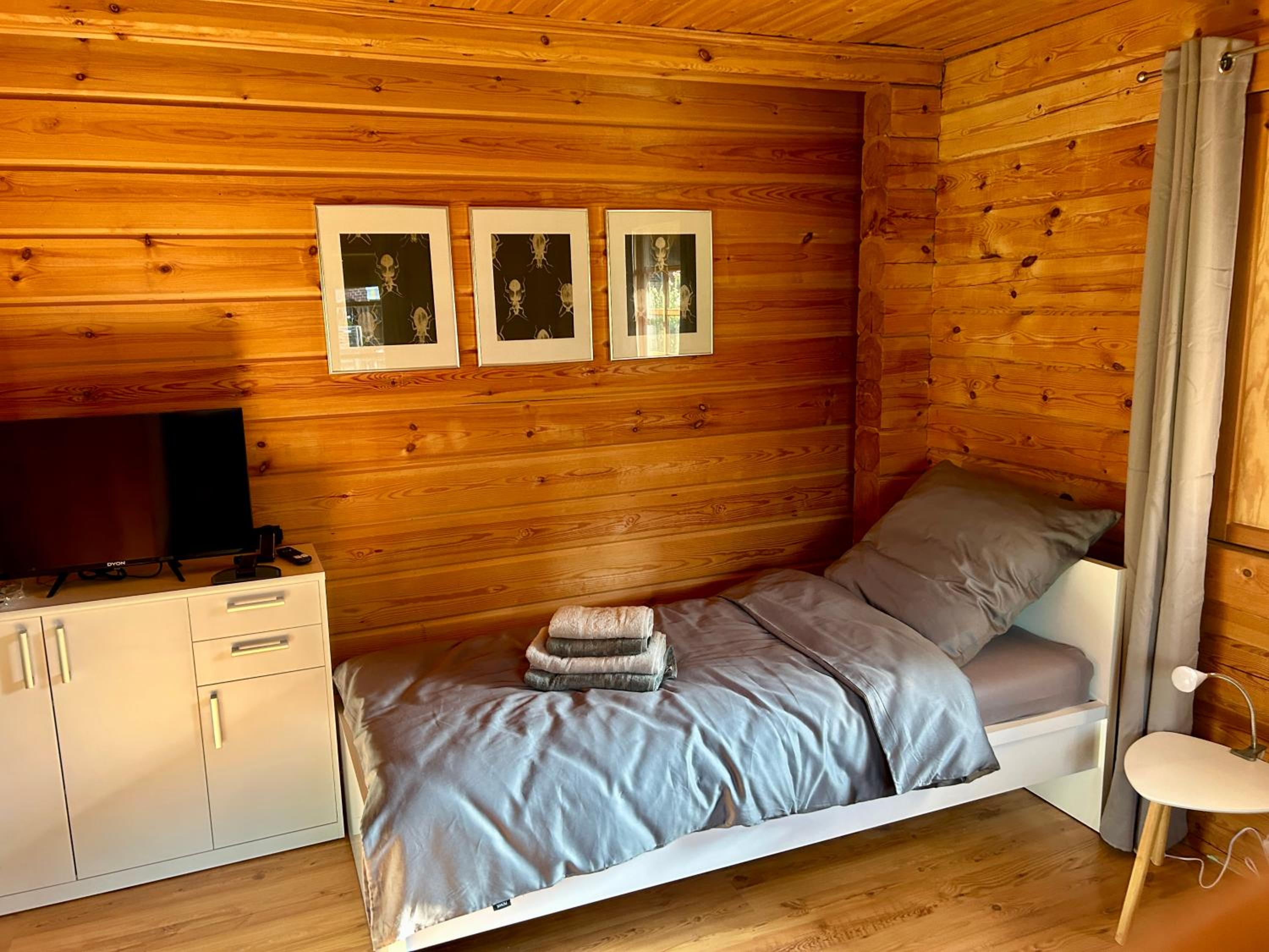 Gemütliches Holzhaus für 6 Gäste inkl Parkplatz und free Wifi
